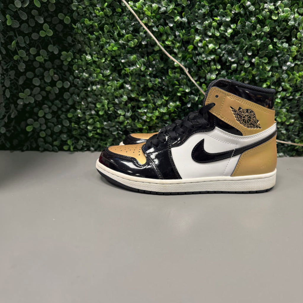 Jordan 1 High "Patent Gold Toe" Size 9 Preowned