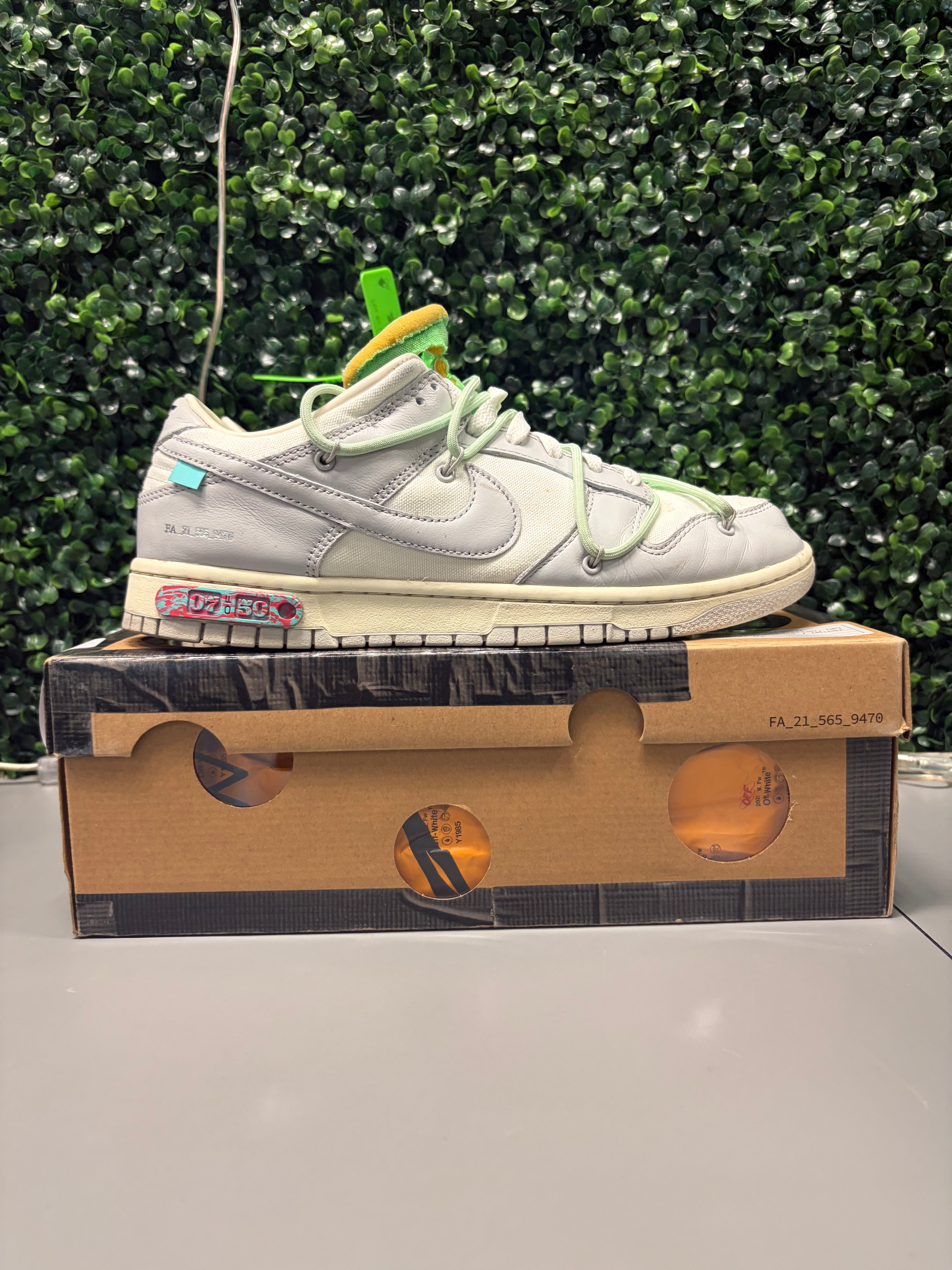 Nike Dunk Low Off-White "Lot 7" Size 11 Preowned