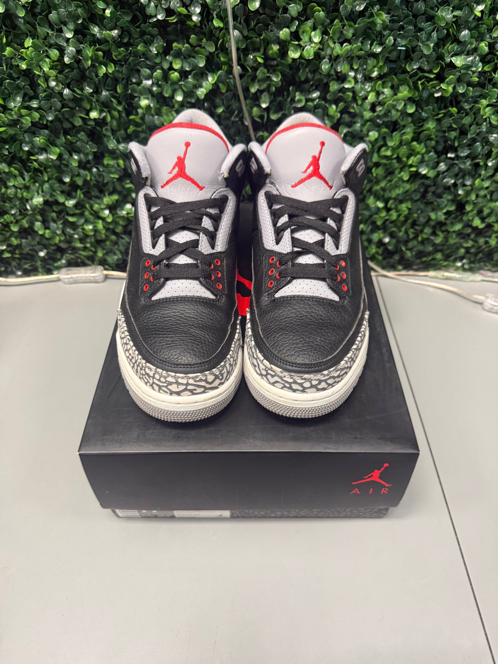 Jordan 3 Retro "Black Cement 2018" Size 11 Preowned
