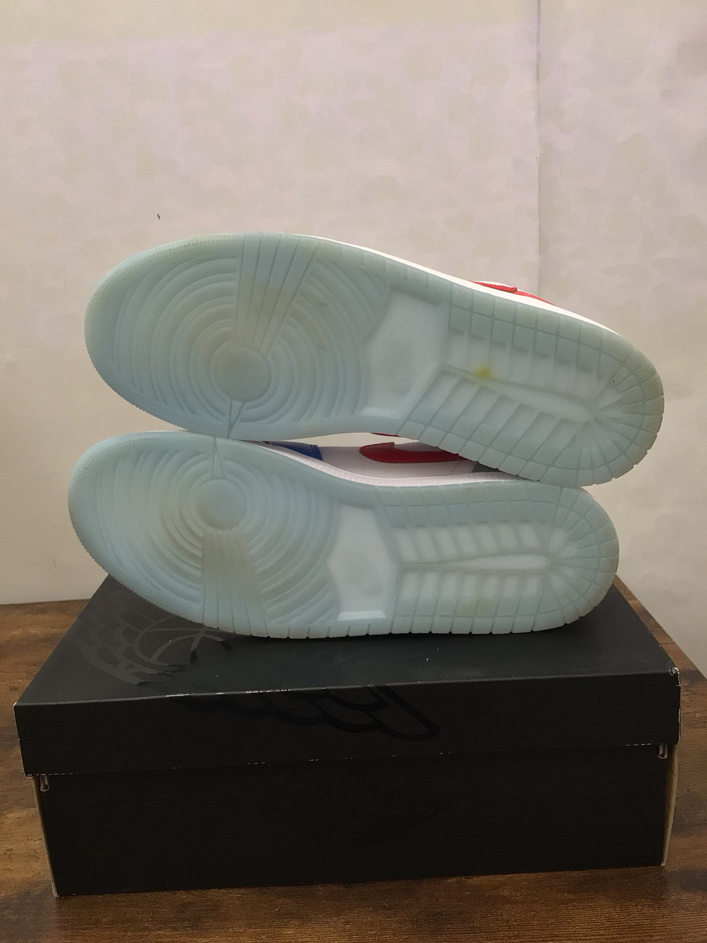 Jordan 1 Low SE “Philippines” Size 13 Preowned