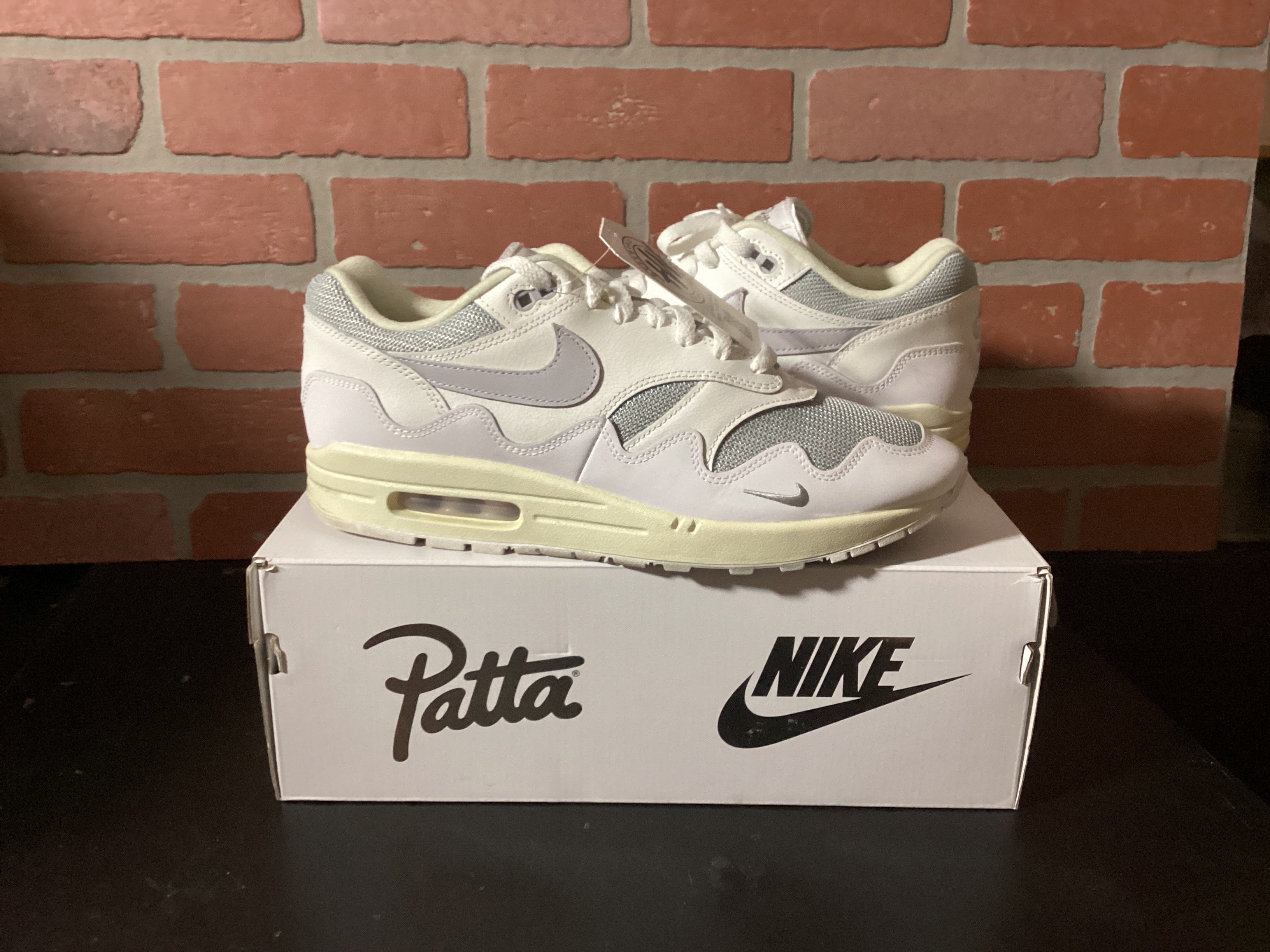 Nike Air Max 1 X Patta "Waves White” Size 11 Preowned STEAL