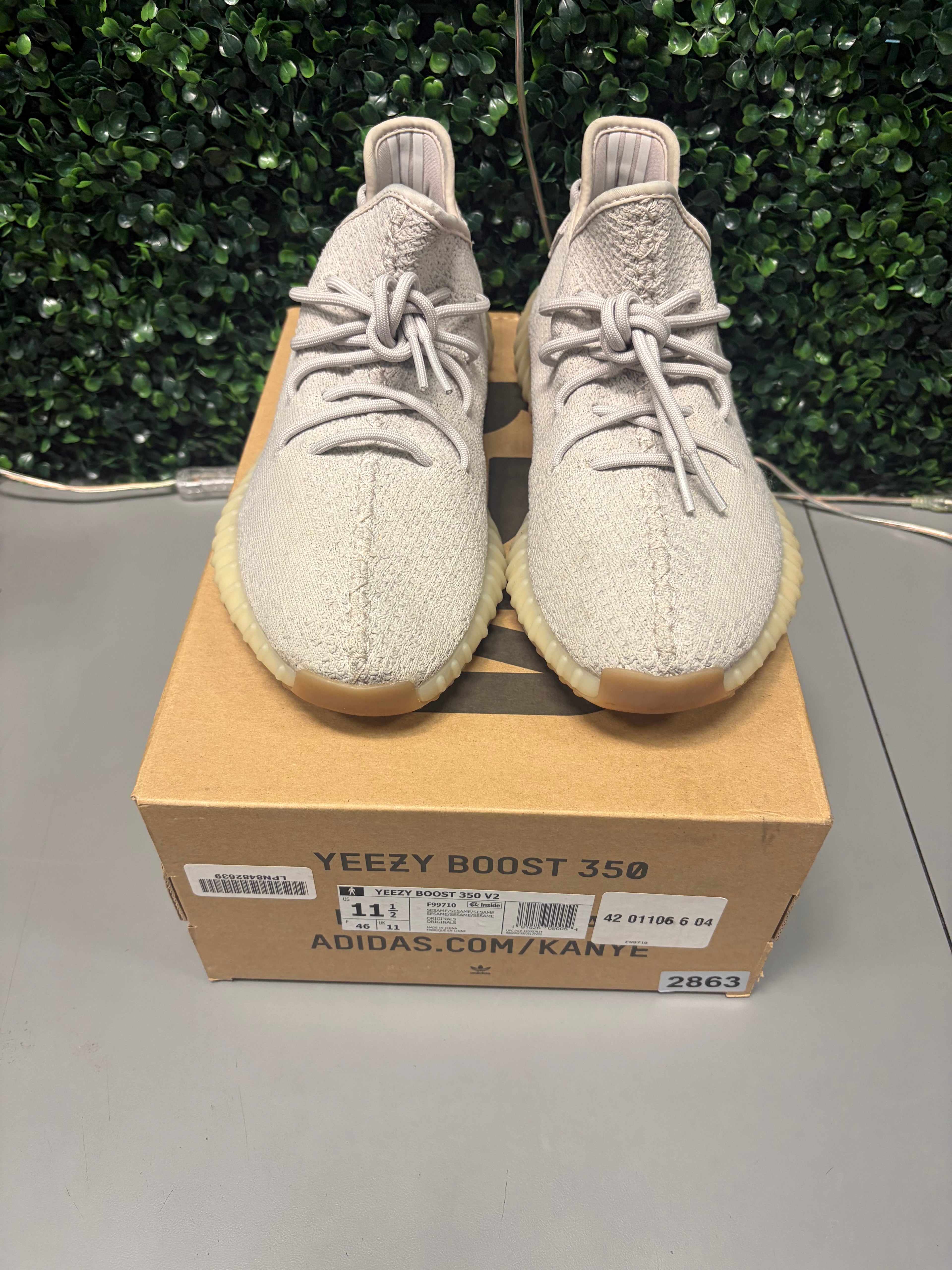 Adidas Yeezy Boost 350 V2 "Sesame" Size 11.5 Preowned