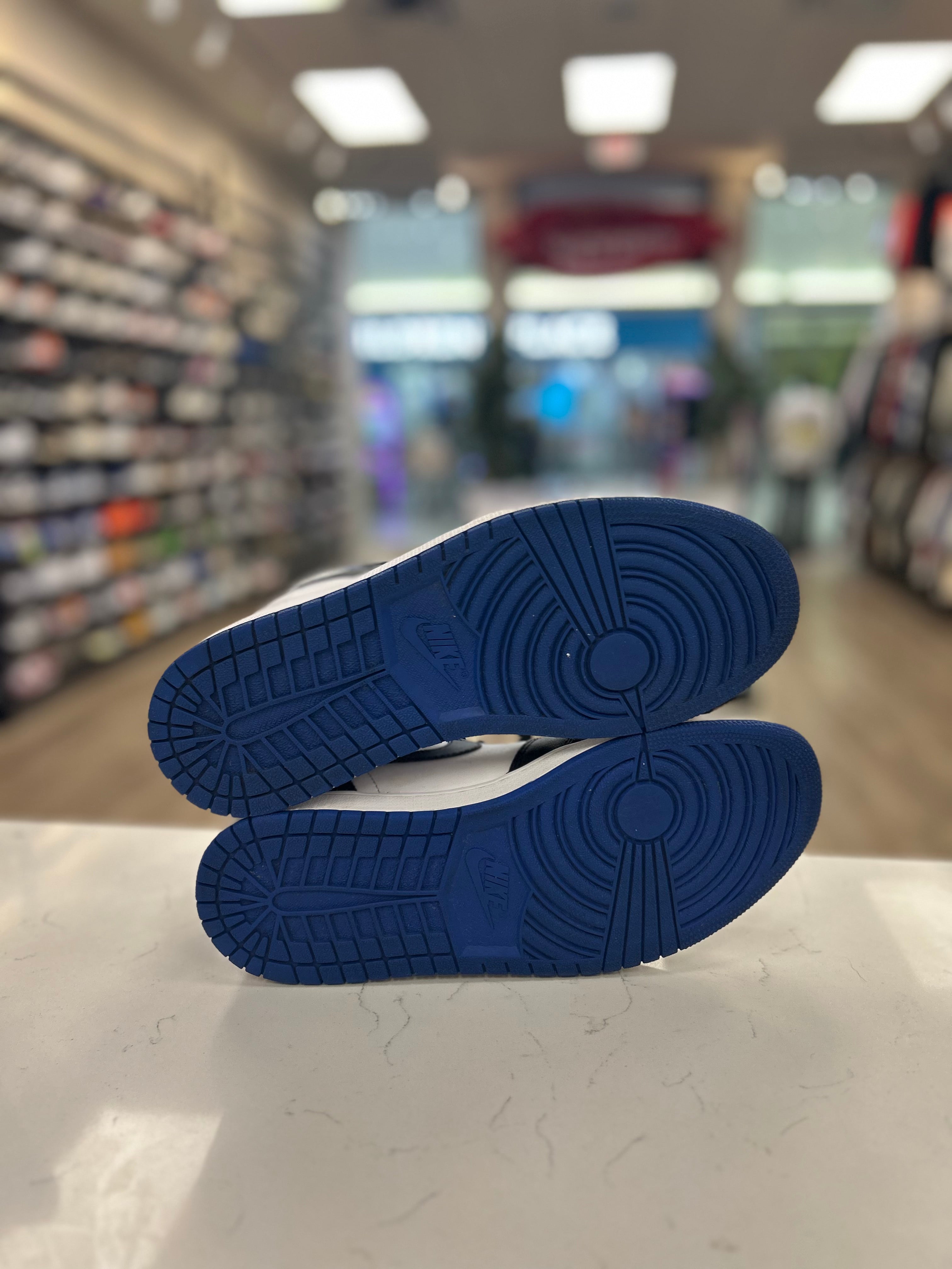 Jordan 1 Retro High “Royal Toe” Preowned Size 10M