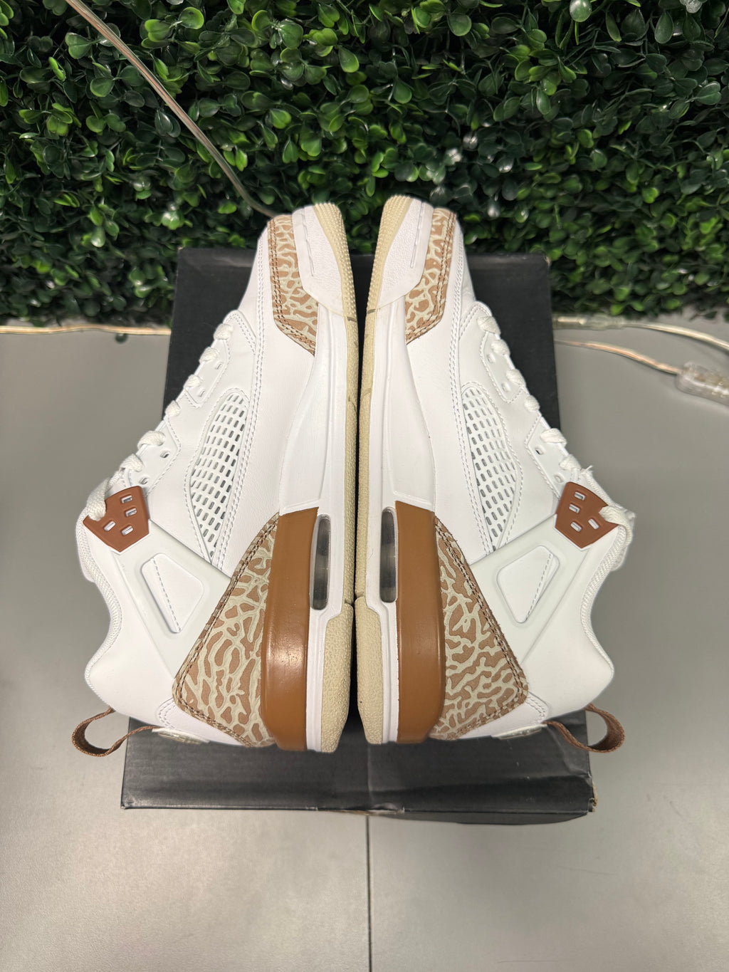 Jordan Spizike Low “Archaeo Brown" Size 6.5Y Preowned