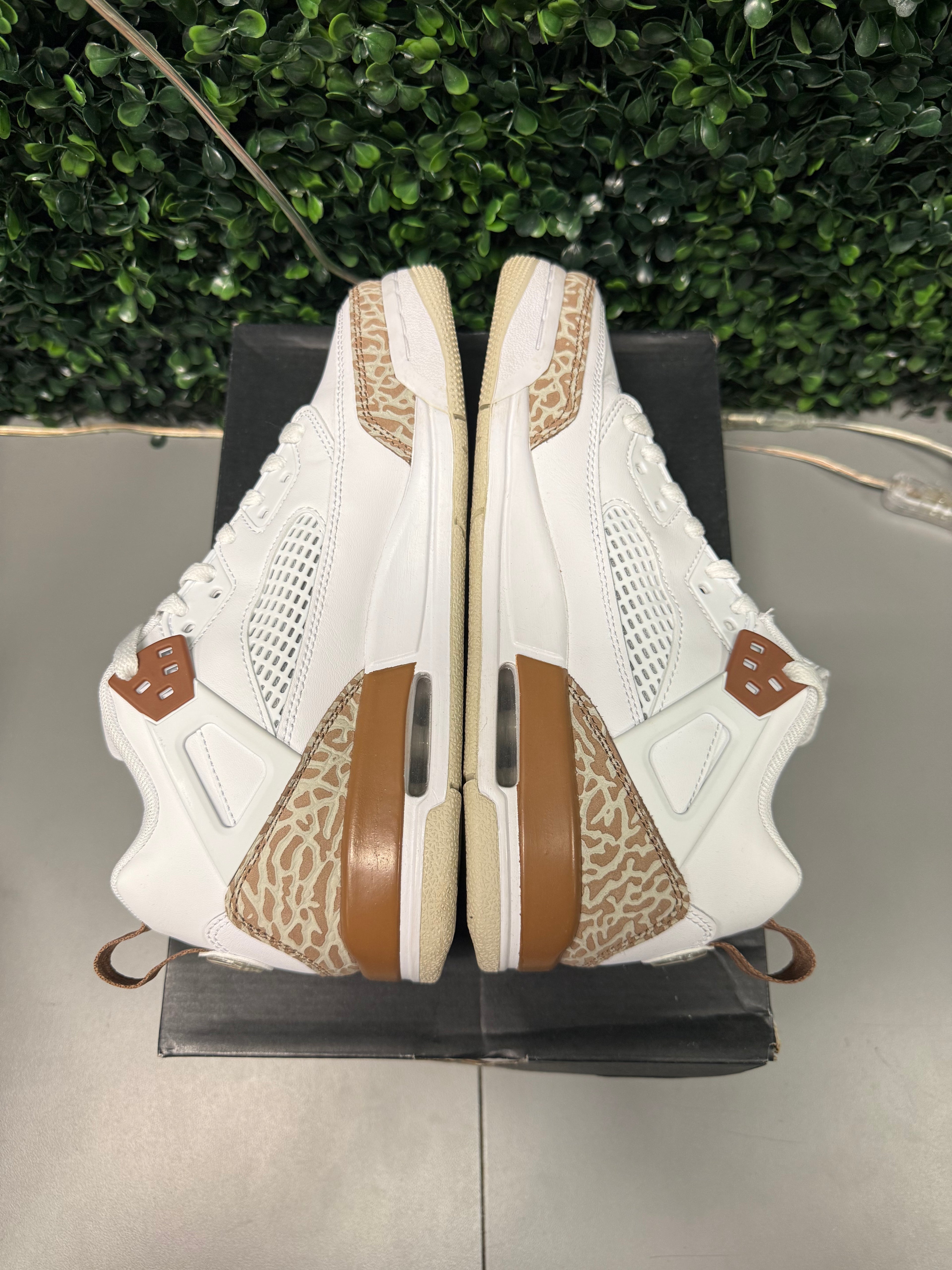 Jordan Spizike Low “Archaeo Brown" Size 6.5Y Preowned