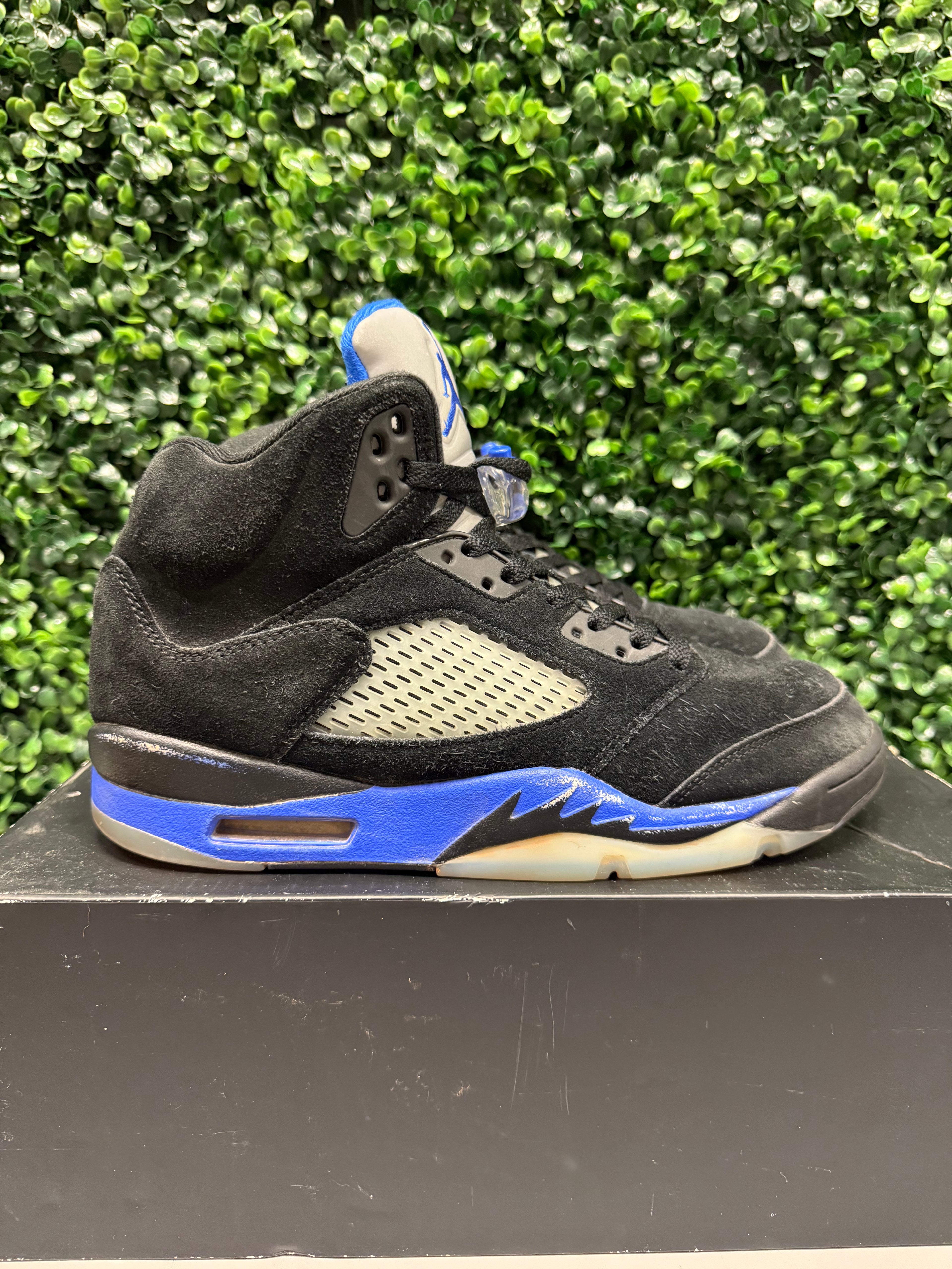 Jordan 5 "Racer Blue" Size 9 Preowned
