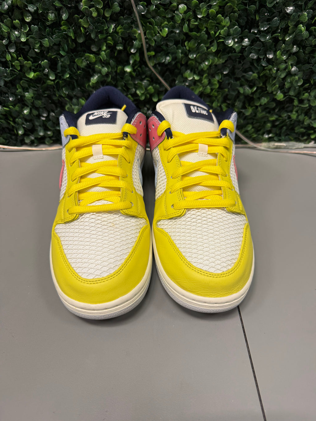Nike SB Dunk Low "Be True" Size 13 Preowned