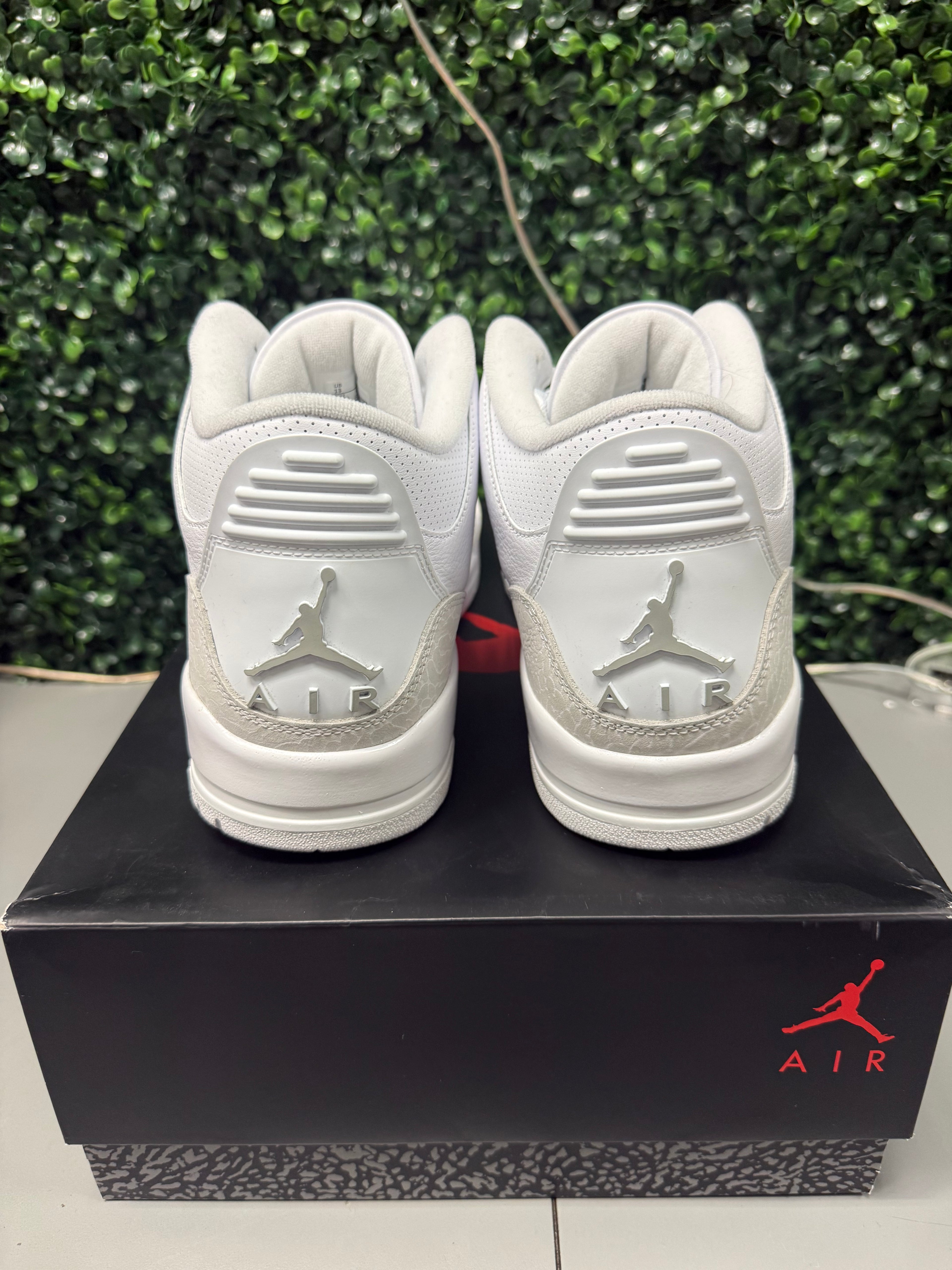 Jordan 3 Retro "Pure Money" Size 13 Preowned