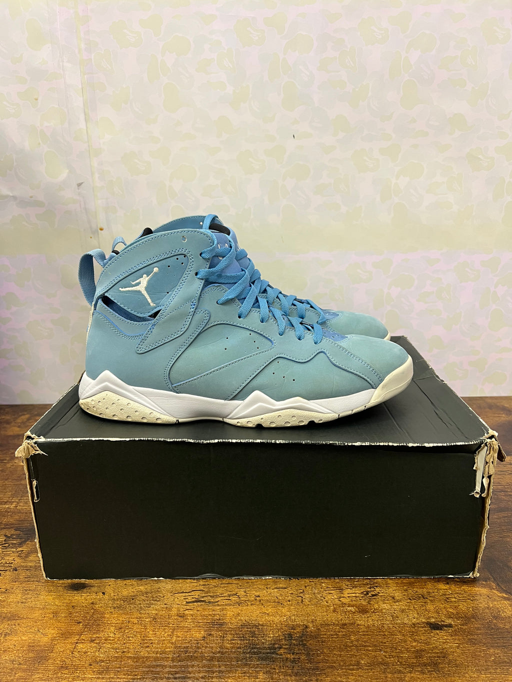 Jordan 7 “Pantone” Size 11M Preowned