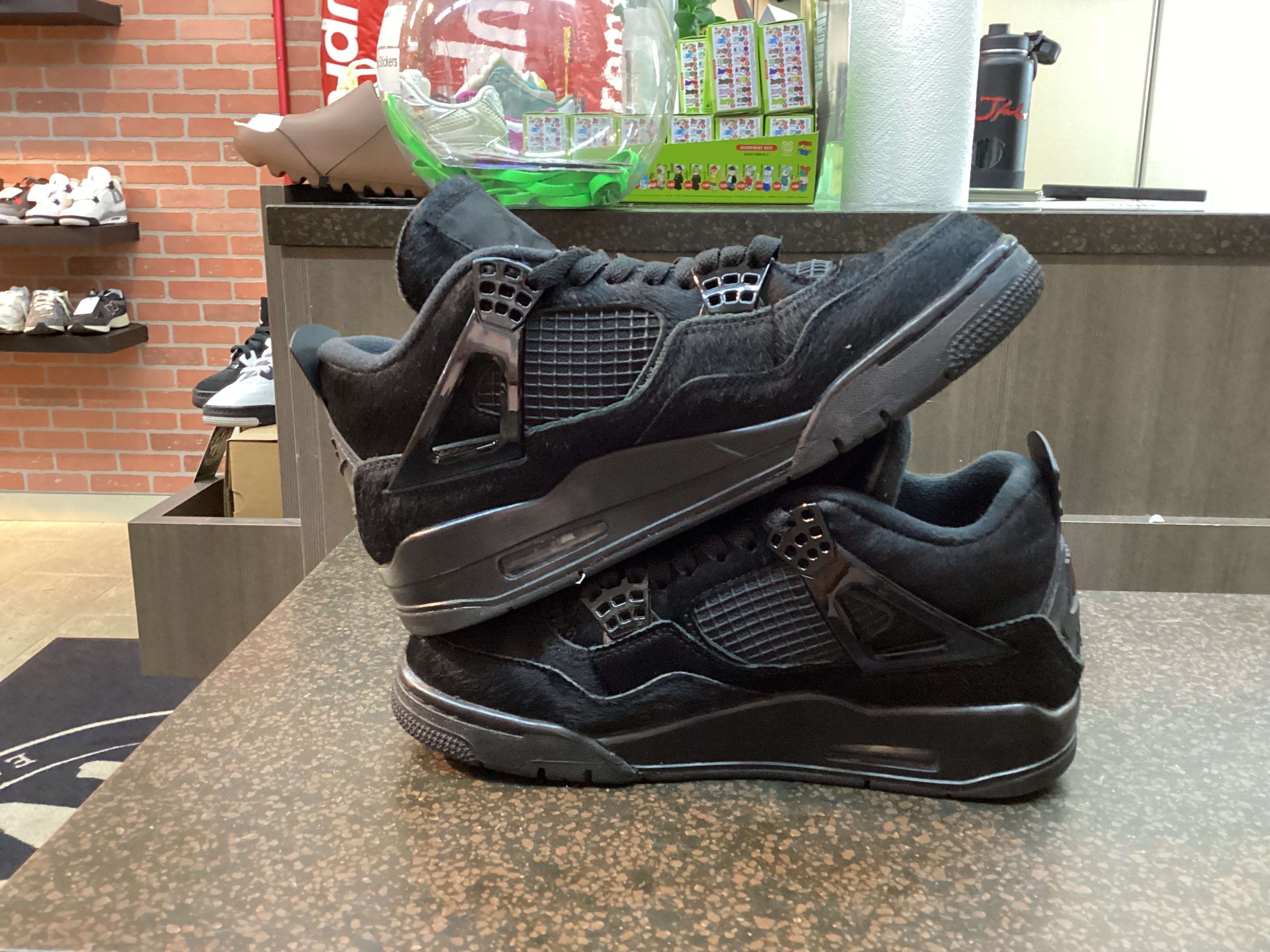 Jordan 4 "Olivia Kim No Cover" Size 8.5W/7Y Preowned No Box