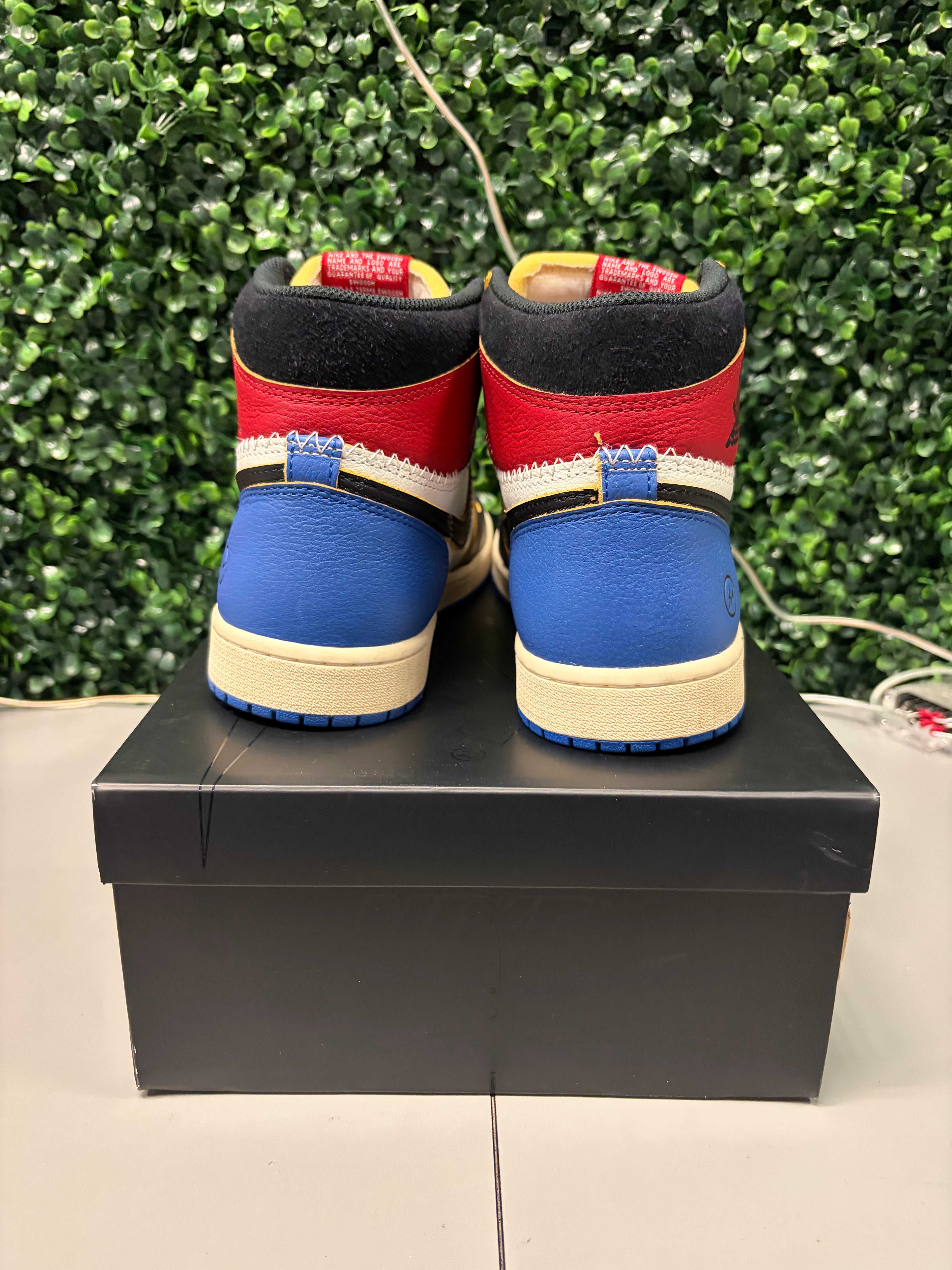 Jordan 1 Retro High X Fragment X Union "LA Varsity Red Sport Royal" Size 9.5 Preowned