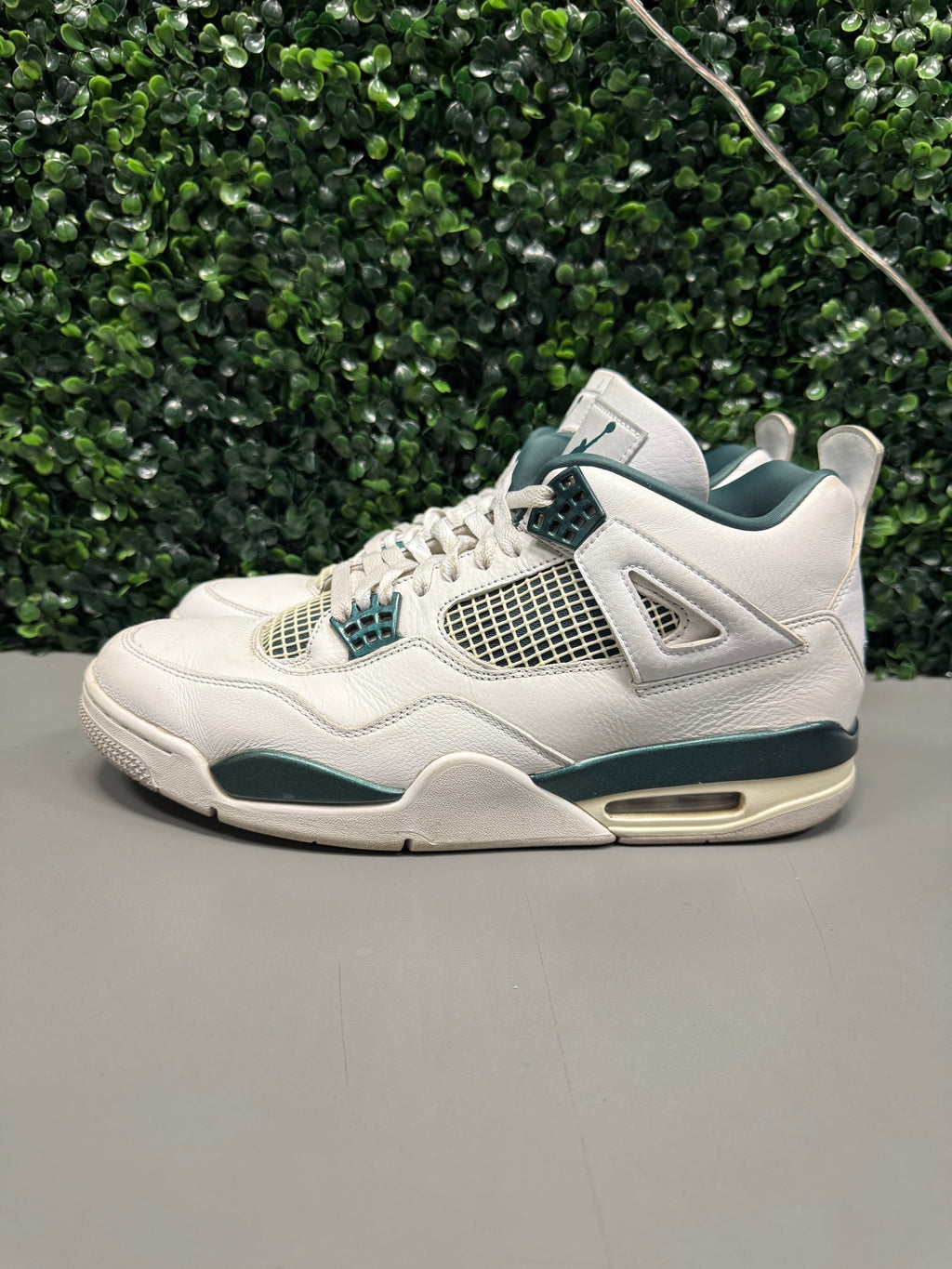 Jordan 4 "Oxidized Green" Size 12 Preowned