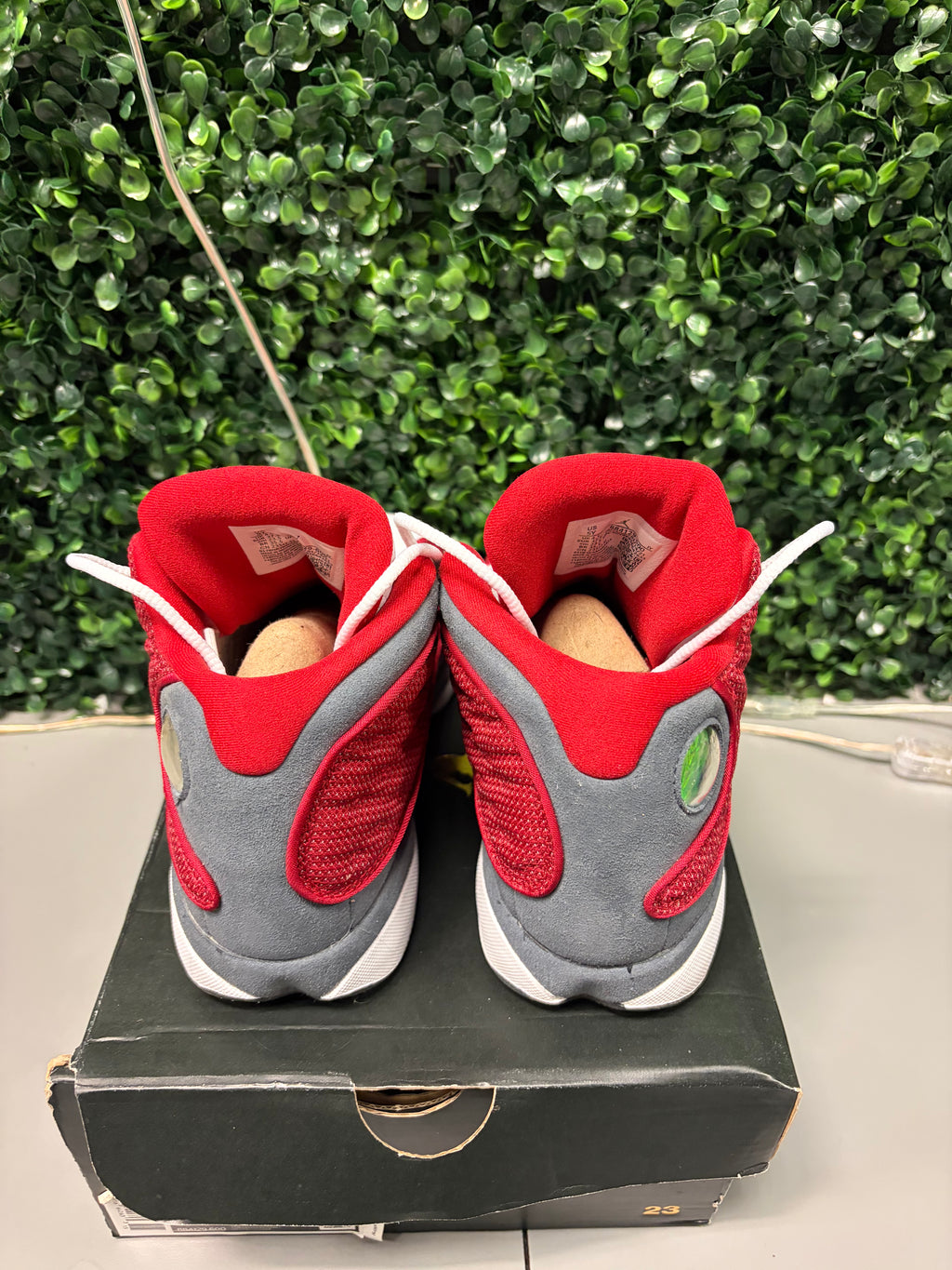 Jordan 13 Retro "Gym Red Flint Grey" Size 5Y Preowned