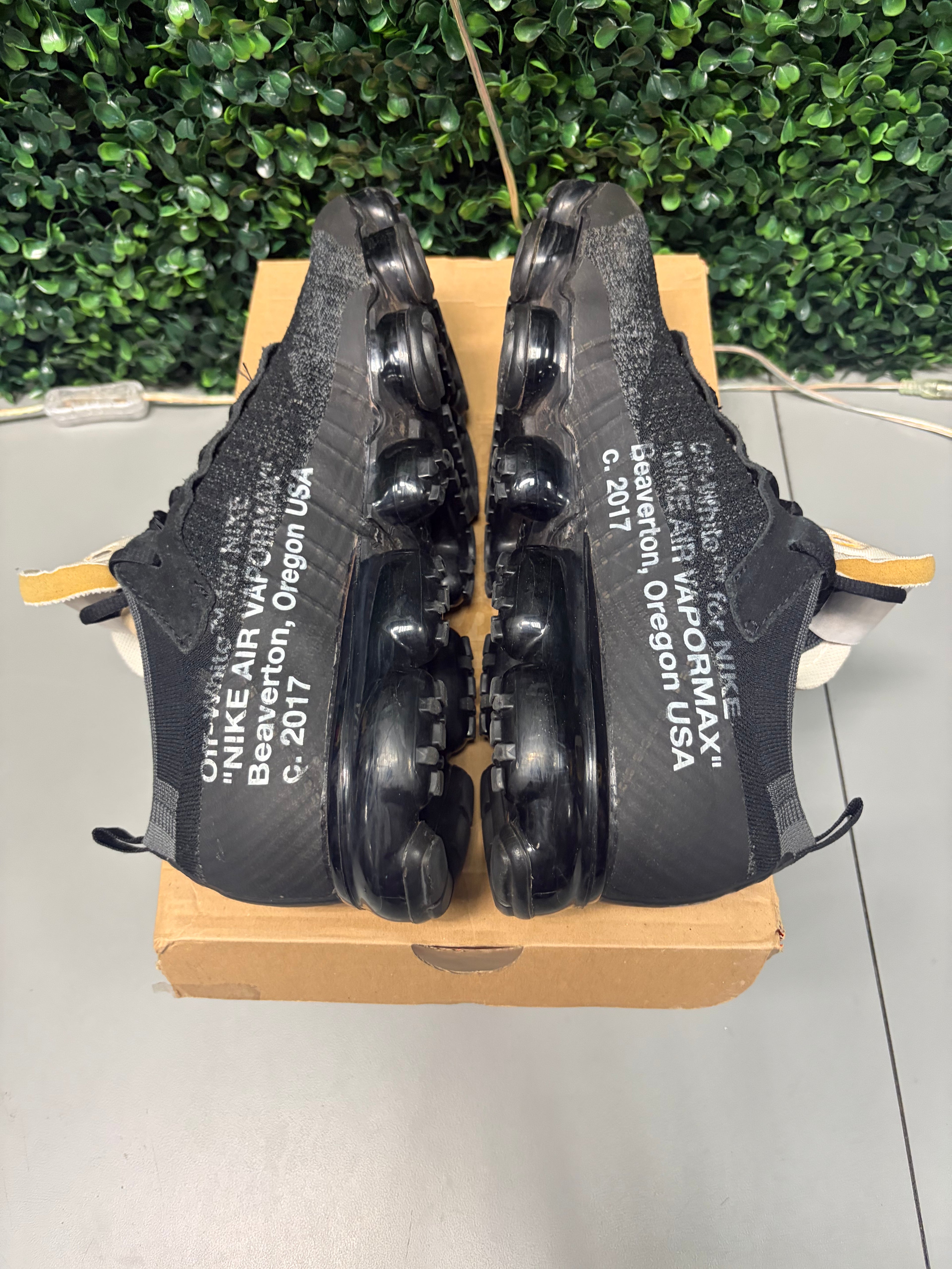 Nike Air VaporMax "Off-White" Size 11.5 Preowned #2