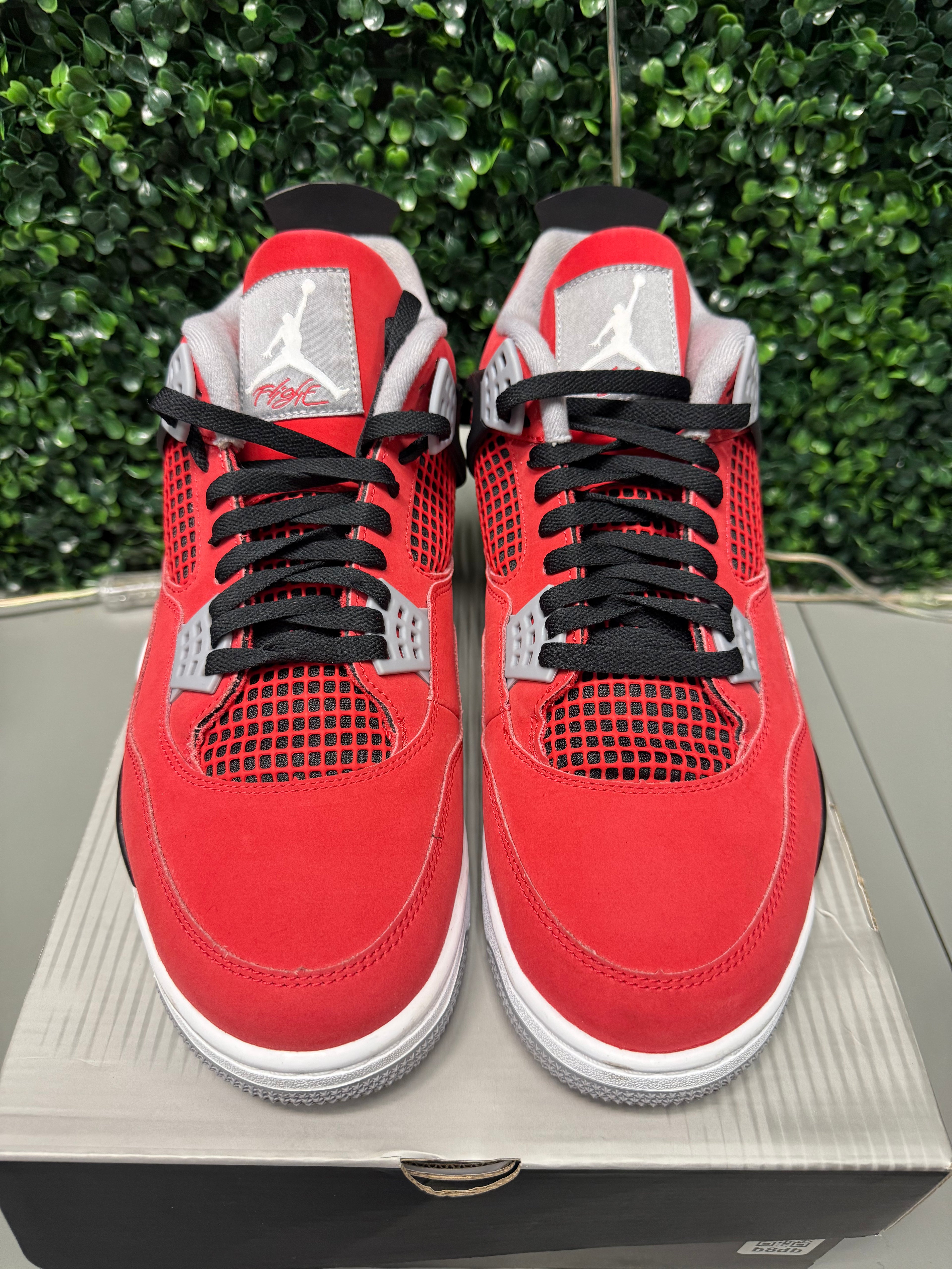 Jordan 4 "Toro Bravo 2026" Size 13 Preowned