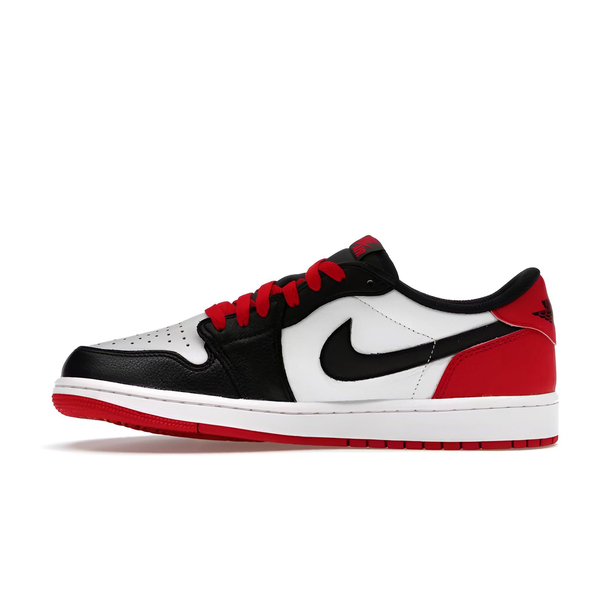 Jordan 1 Retro Low OG Black "Toe" (2023)