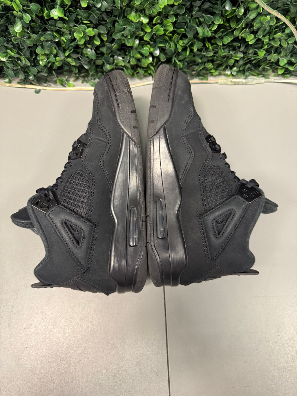 Jordan 4 "Black Cat 2025" Size 7Y Preowned