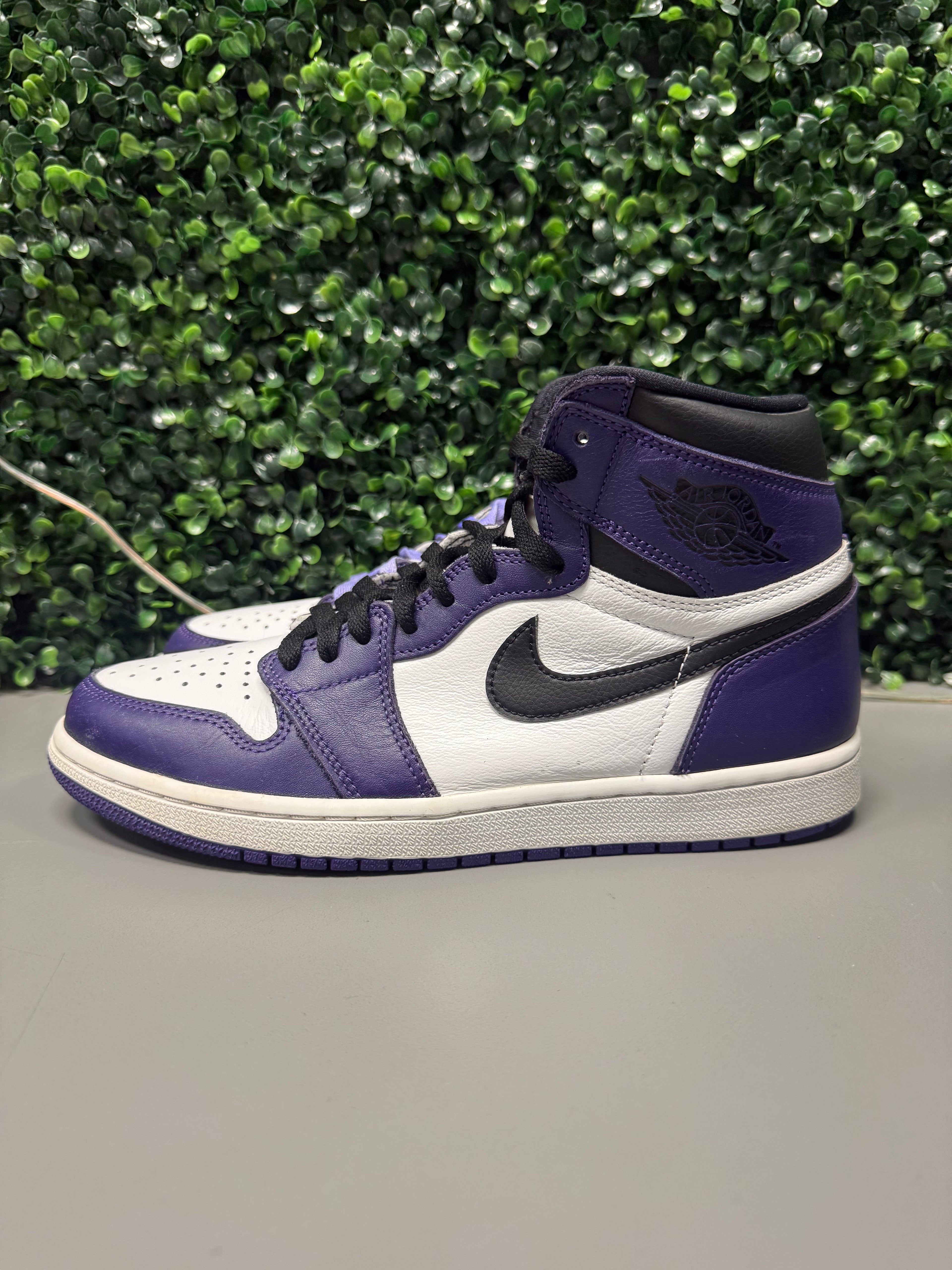 Jordan 1 High "Court Purple 2.0" Size 9 Preowned (No Box)