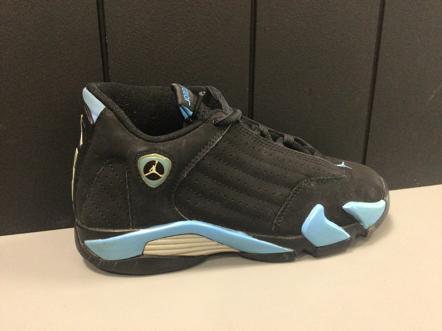 Jordan 14 “University Blue” Size 3Y Preowned