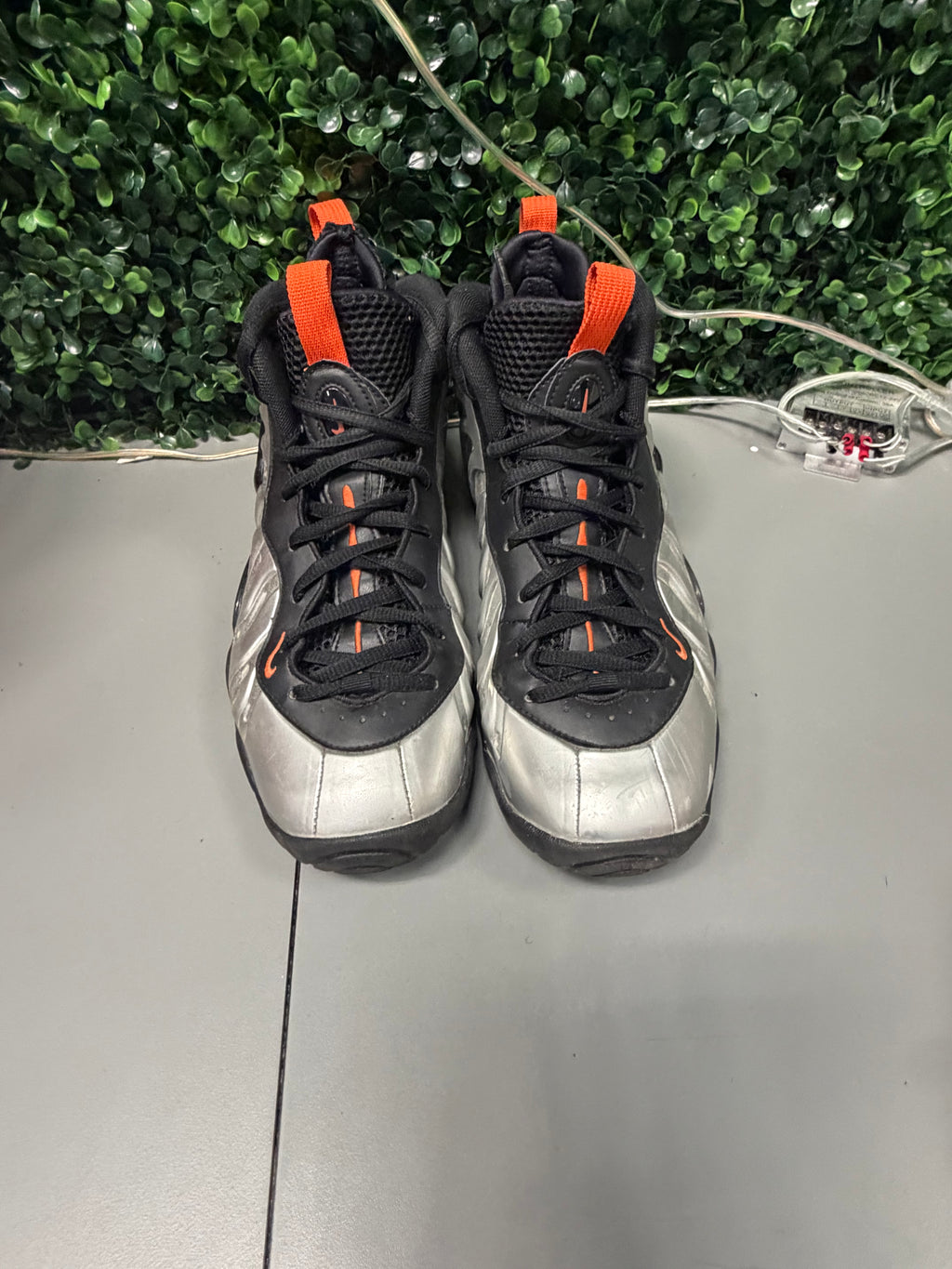 Nike Air Foamposite One "Halloween" Size 6.5Y Preowned