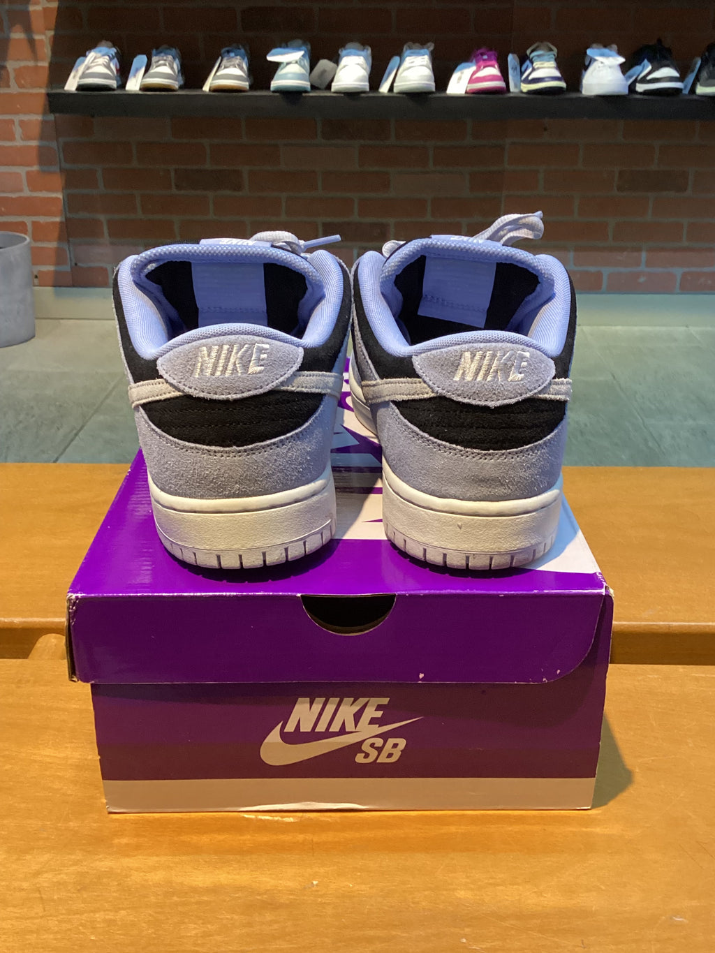 Nike SB Dunk Low (Black Aluminum) Preowned