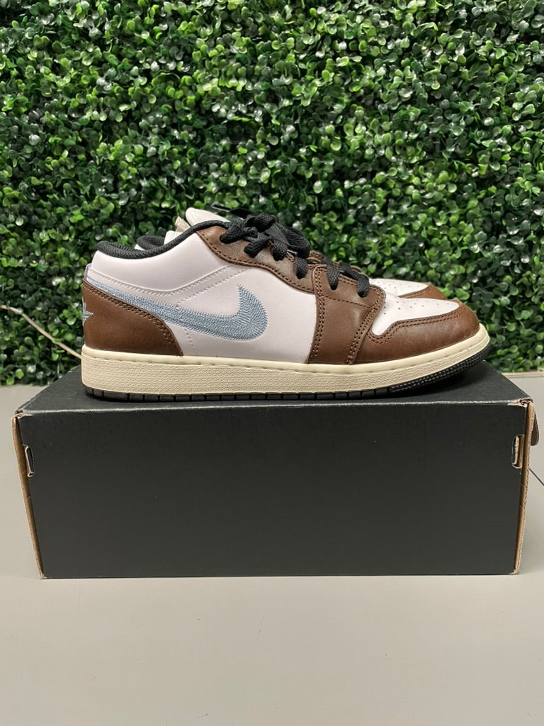 Jordan 1 Low "Mocha Blue Grey" (GS) Size 6.5Y Preowned