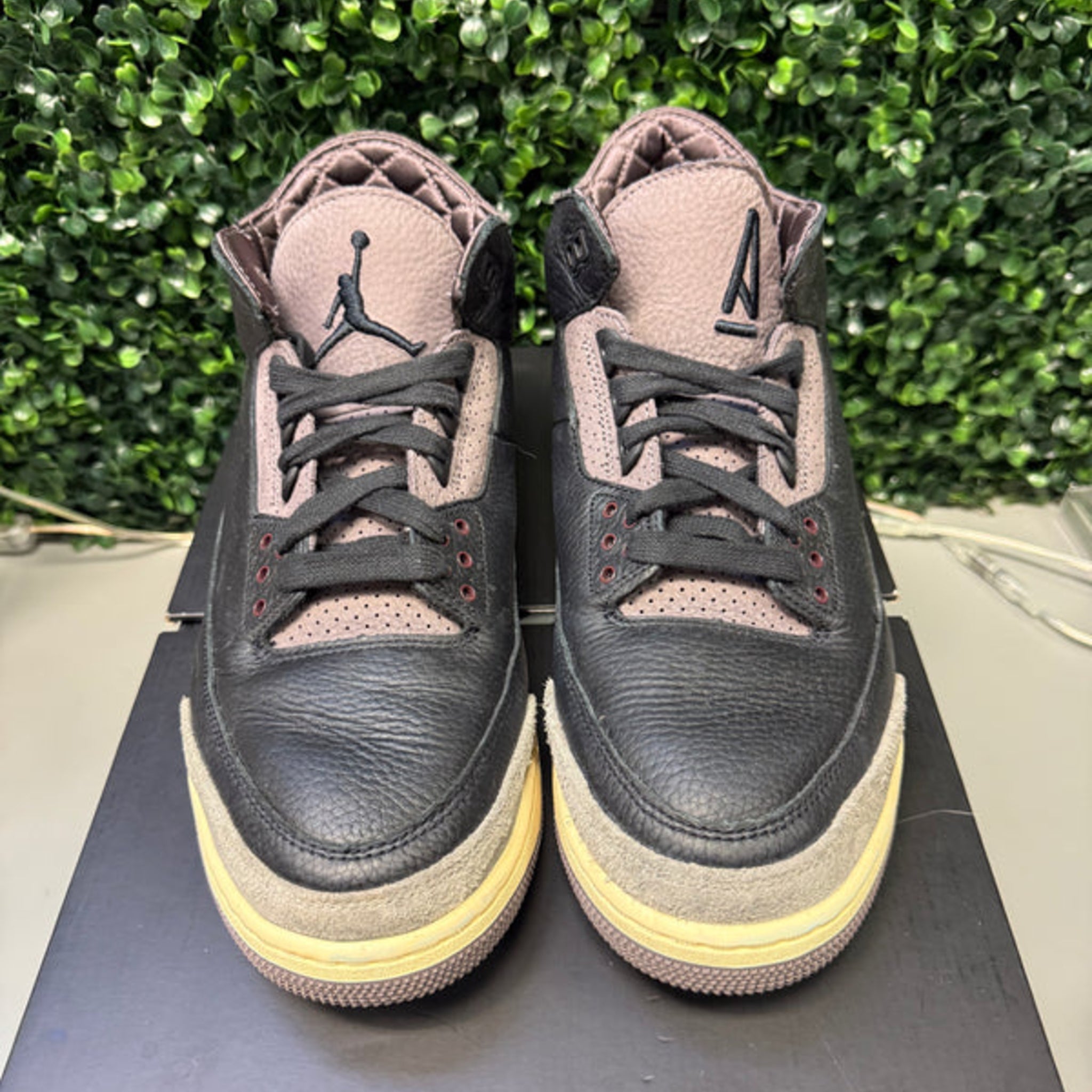 Jordan 3 X A Ma Maniere "WYWS" Size 13W / 11.5M Preowned