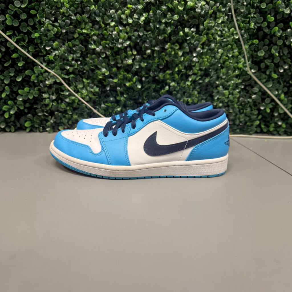 Jordan 1 Low “UNC” Size 9 Preowned