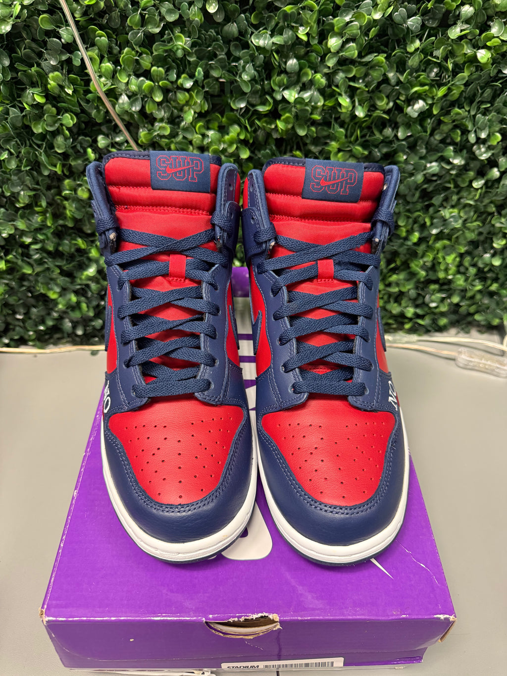 Nike SB Dunk High Supreme "By Any Means Navy "Size 9 Preowned