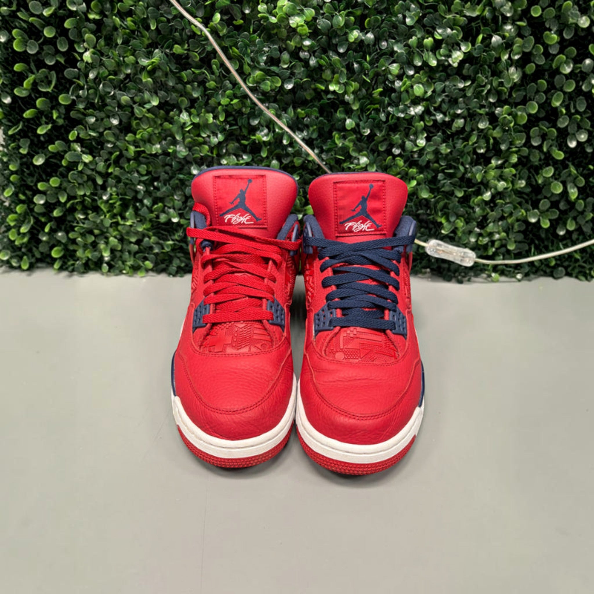 Jordan 4 Retro "FIBA" Size 12  Preowned (NO BOX)