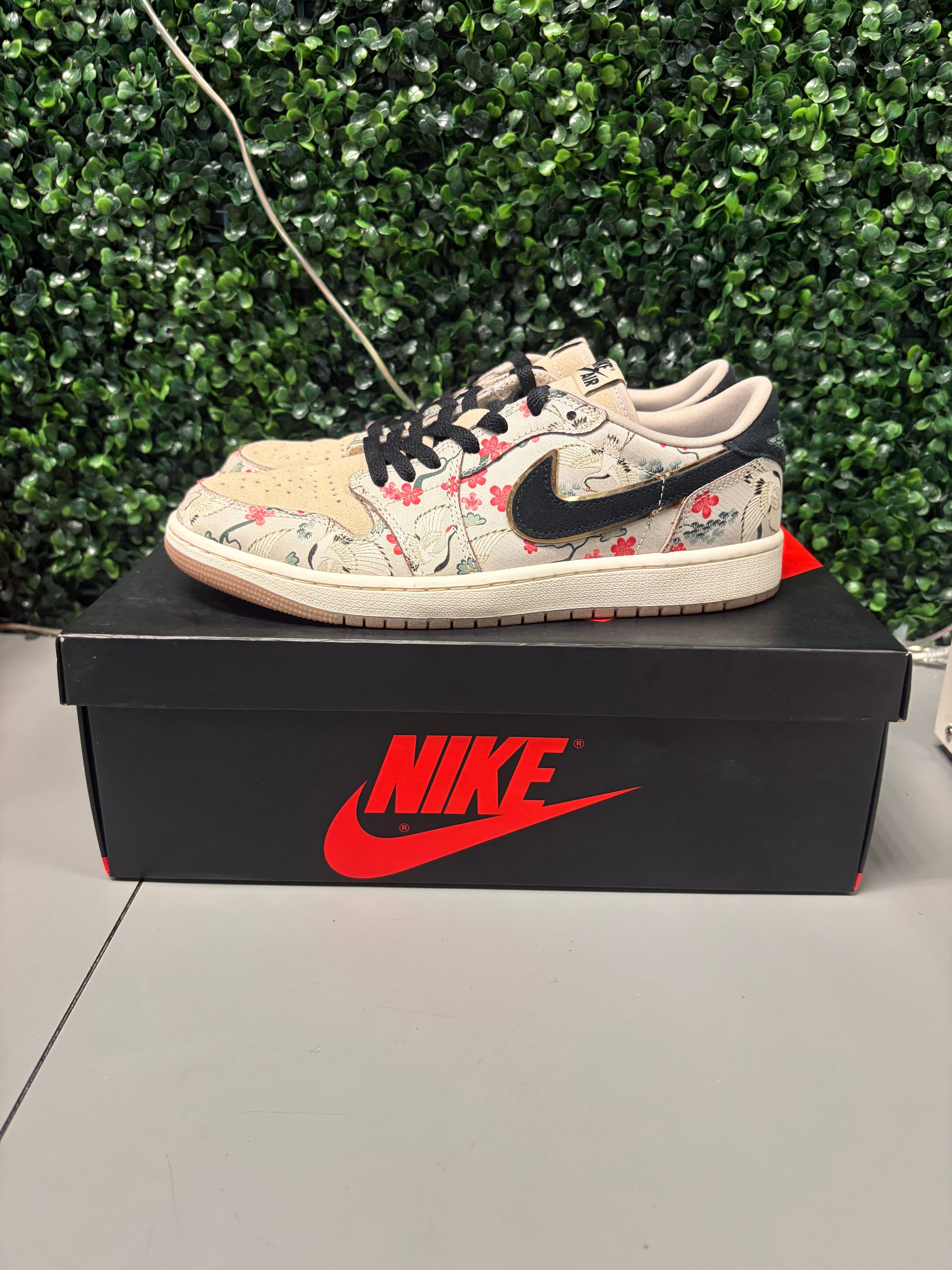 Jordan 1 Retro Low OG "Rui Hachimura Oatmeal" Size 9.5 Preowned
