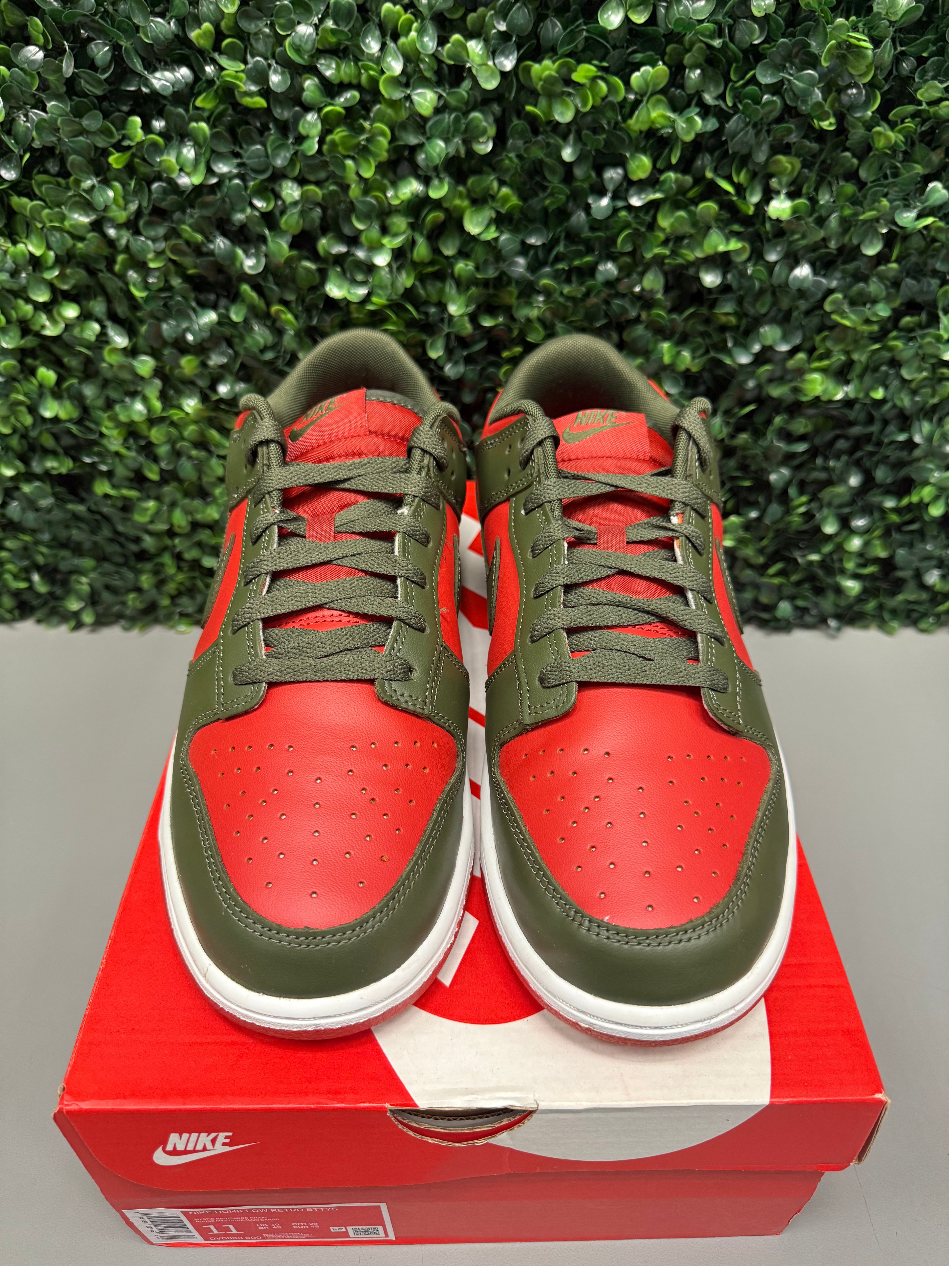 Nike Dunk Low "Red Cargo Khaki" Size 11 Preowned