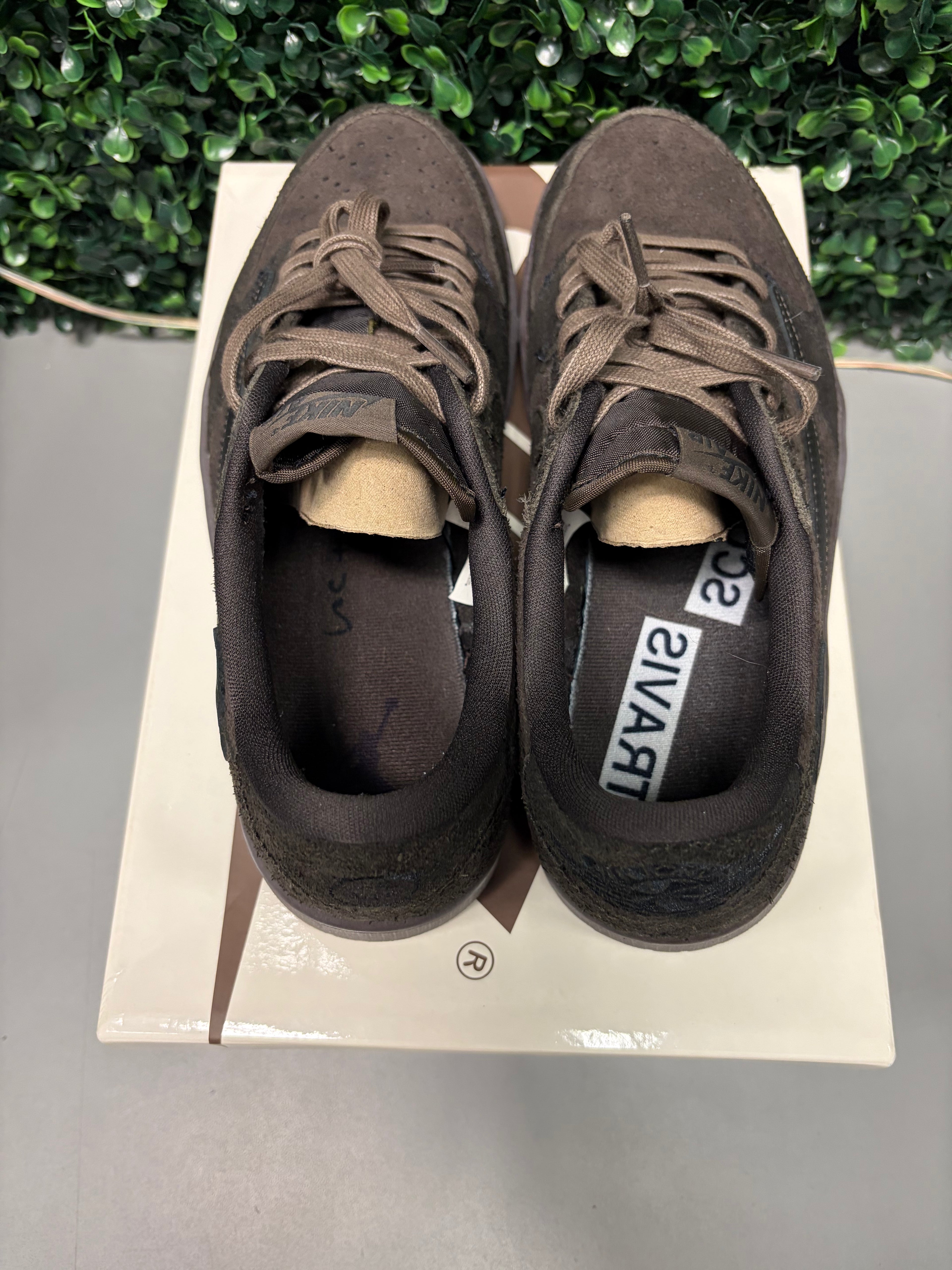 Jordan 1 Retro Low OG SP Travis Scott "Velvet Brown" Size 9 Preowned