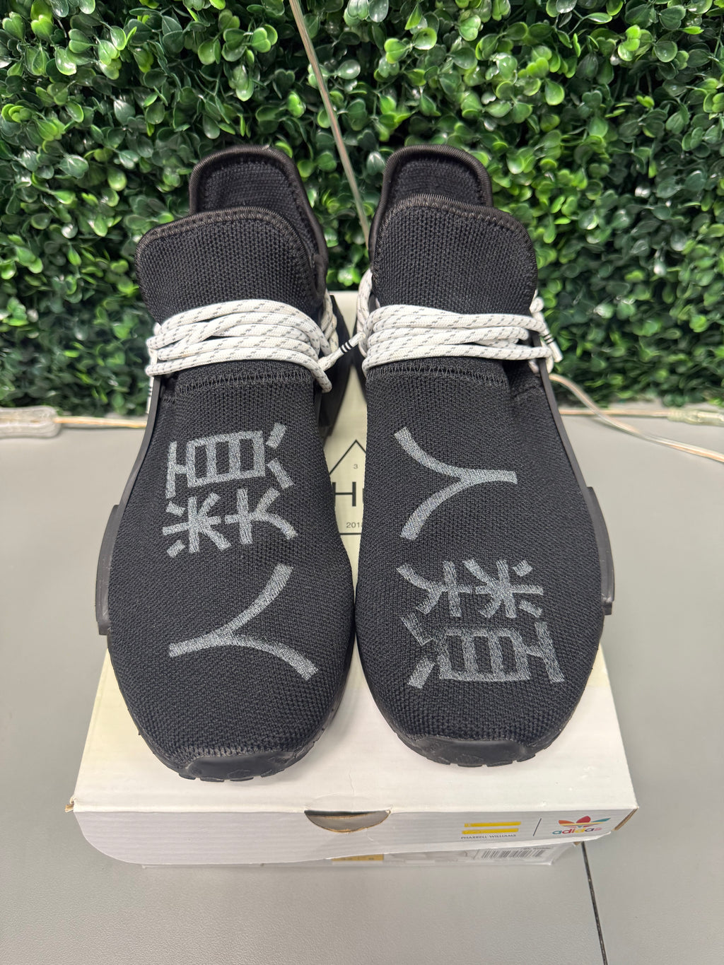 Adidas NMD Hu "Pharrell Black" Size 8.5 Preowned