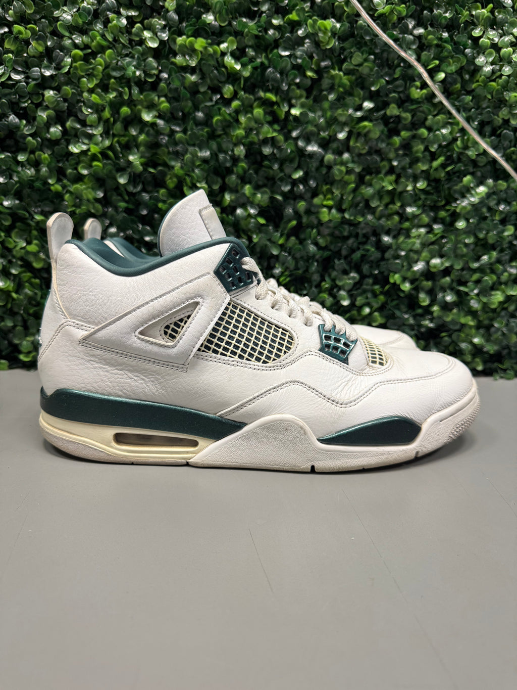 Jordan 4 "Oxidized Green" Size 12 Preowned