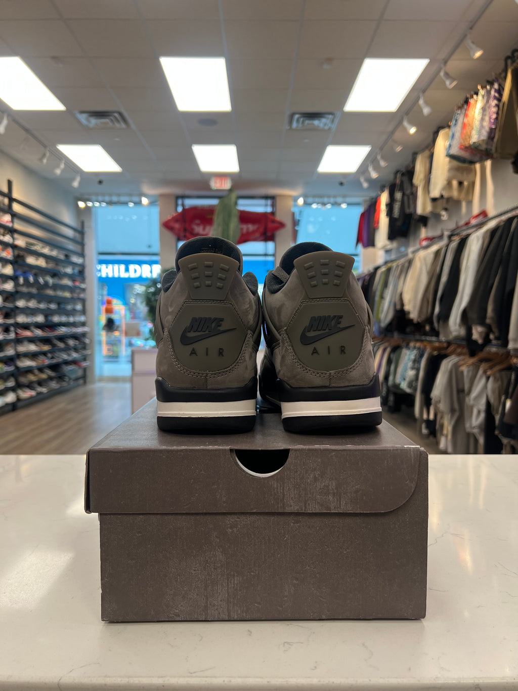 Jordan 4 “Cave Stone”  size 7Y Preowned