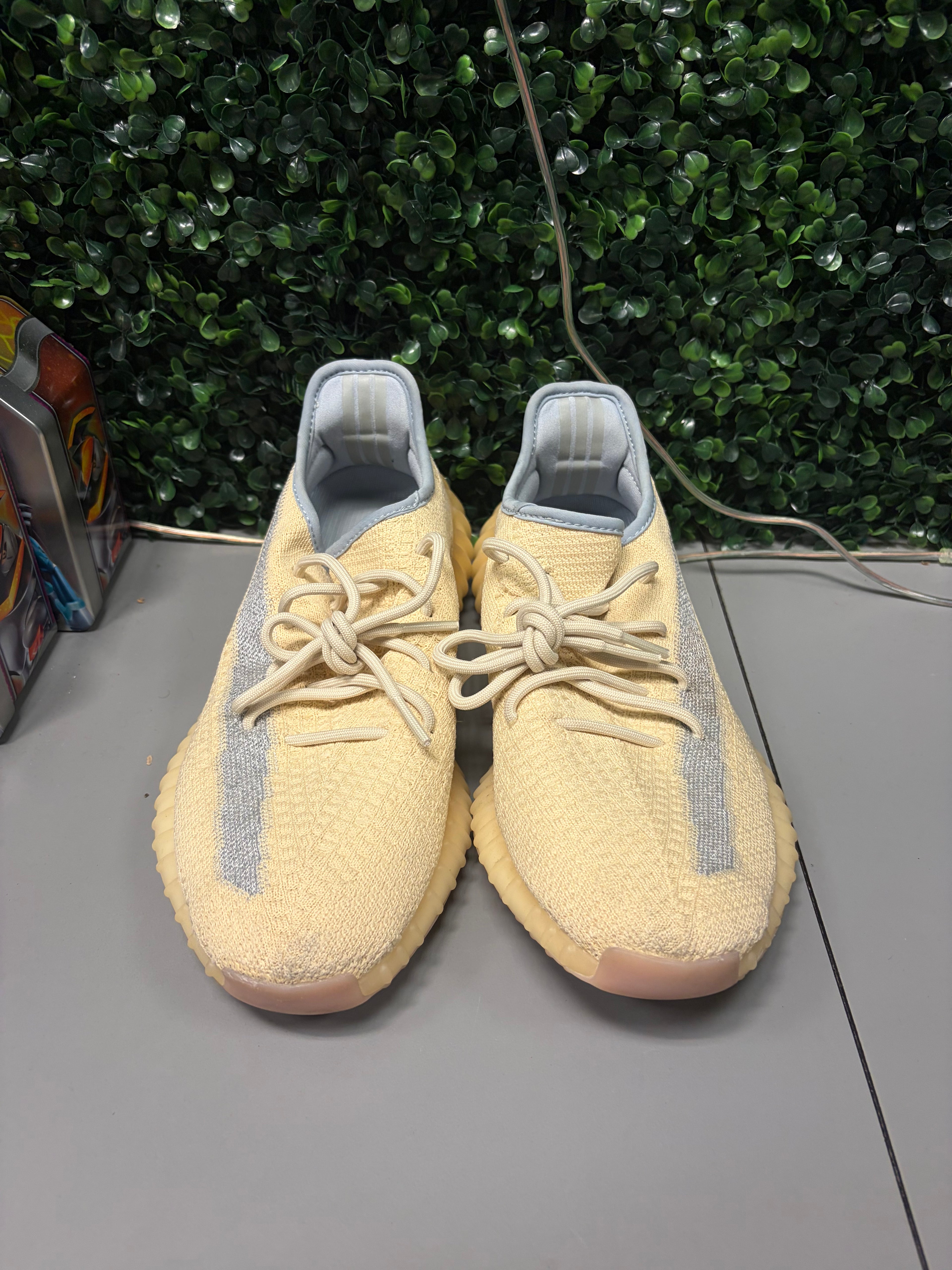 adidas Yeezy Boost 350 V2 "Linen" Size 9 Preowned