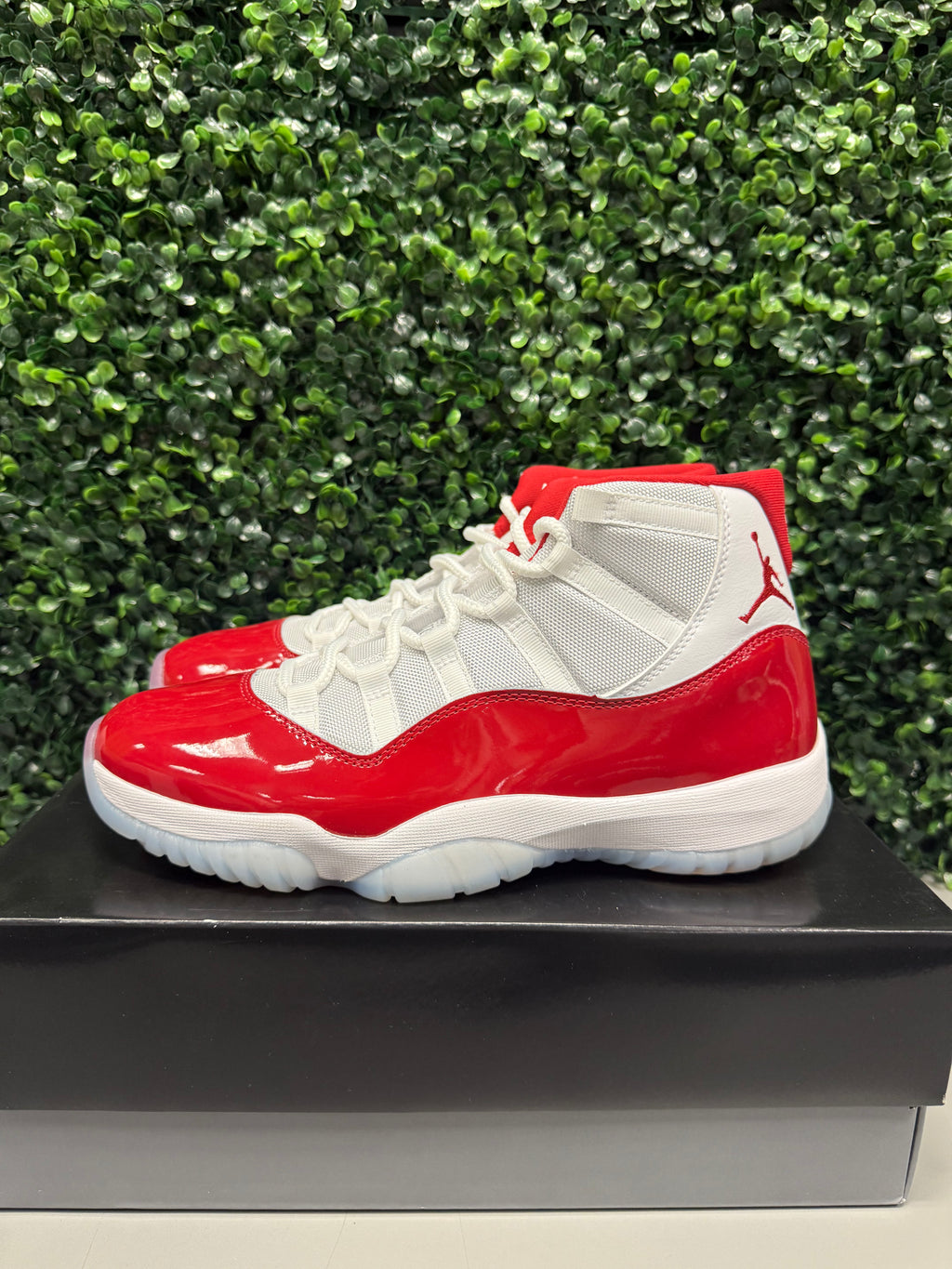 Jordan 11 "Cherry" Size 10.5 Preowned
