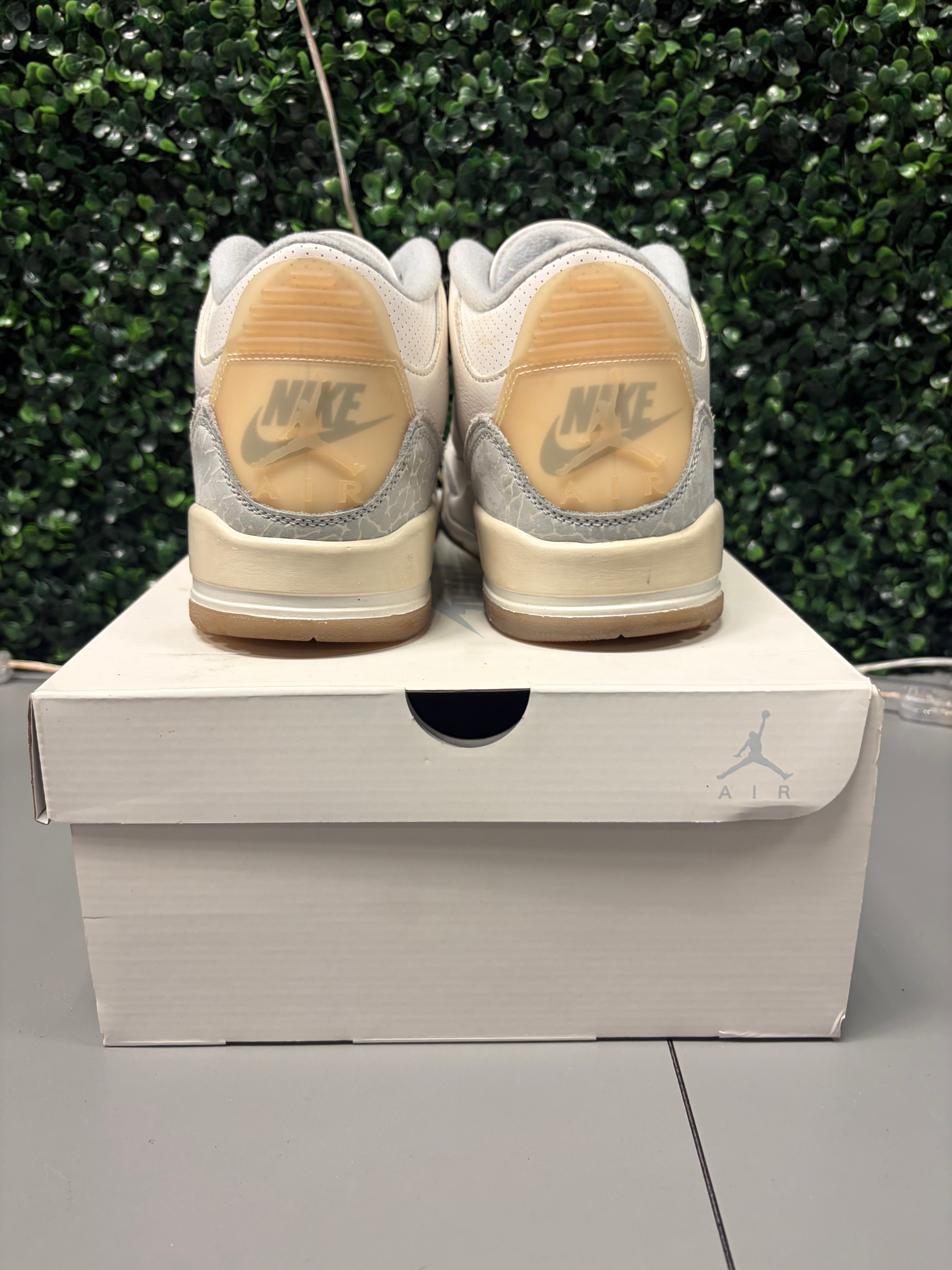 Jordan 3 "Craft Ivory" Size 11 Preowned