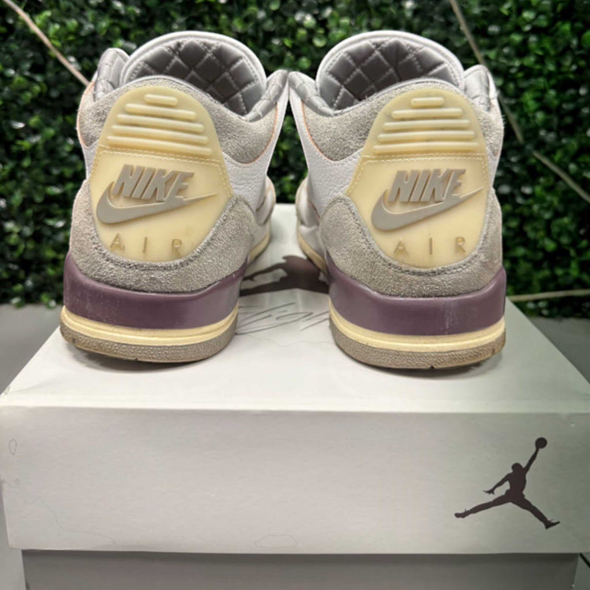 Jordan 3 X A Ma Maniere Size 12.5W / 11M Preowned