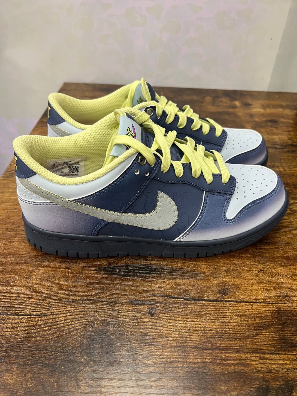 Nike Dunk low “Halloween I Am Fearless” Size 6M Preowned