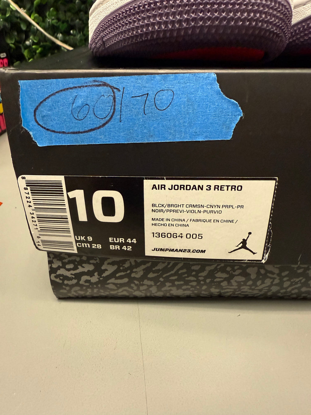 Jordan 3 "Crimson" Size 10 Preowned