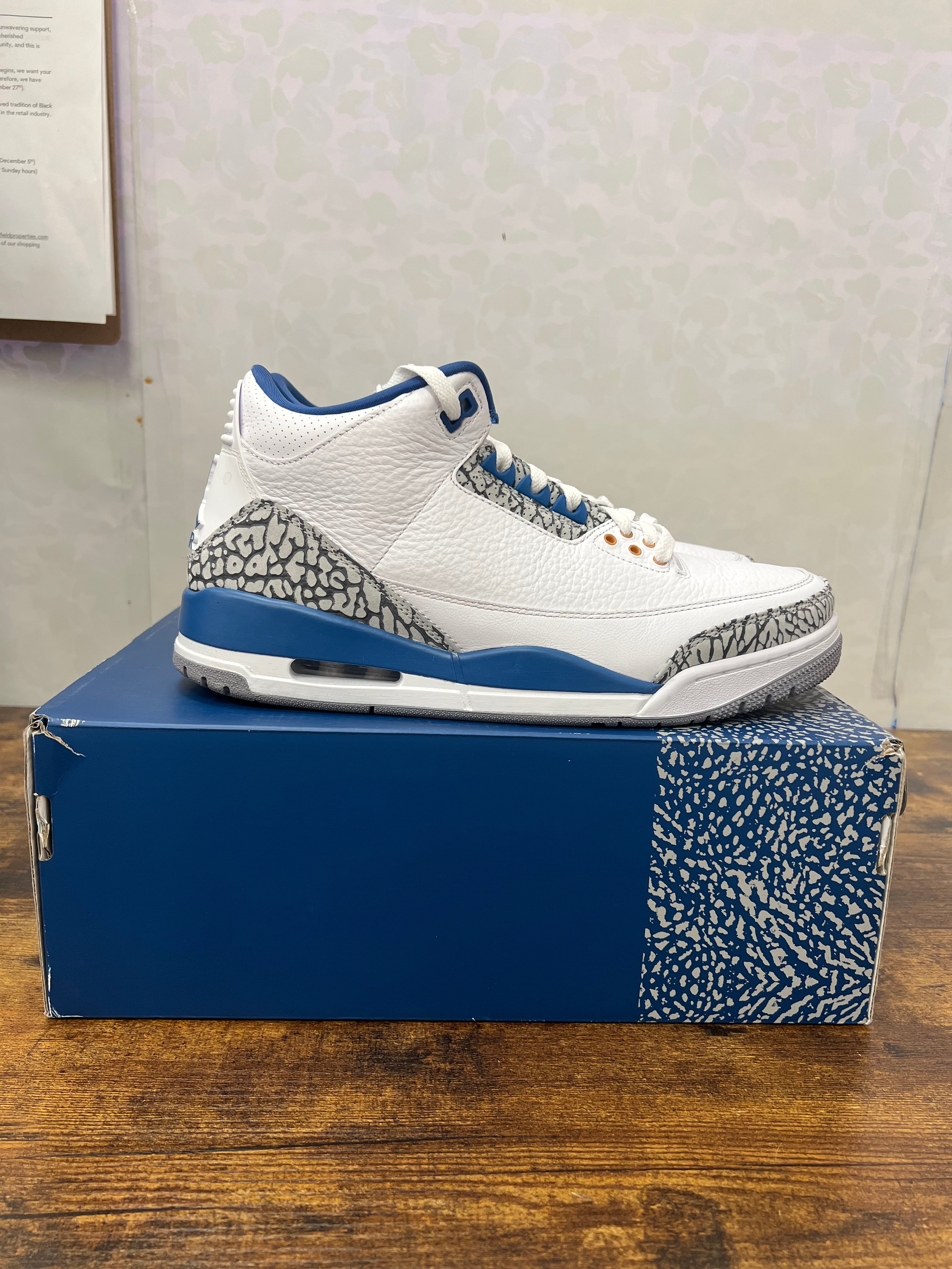 Jordan 3 “Wizards” Size 10M Preowned