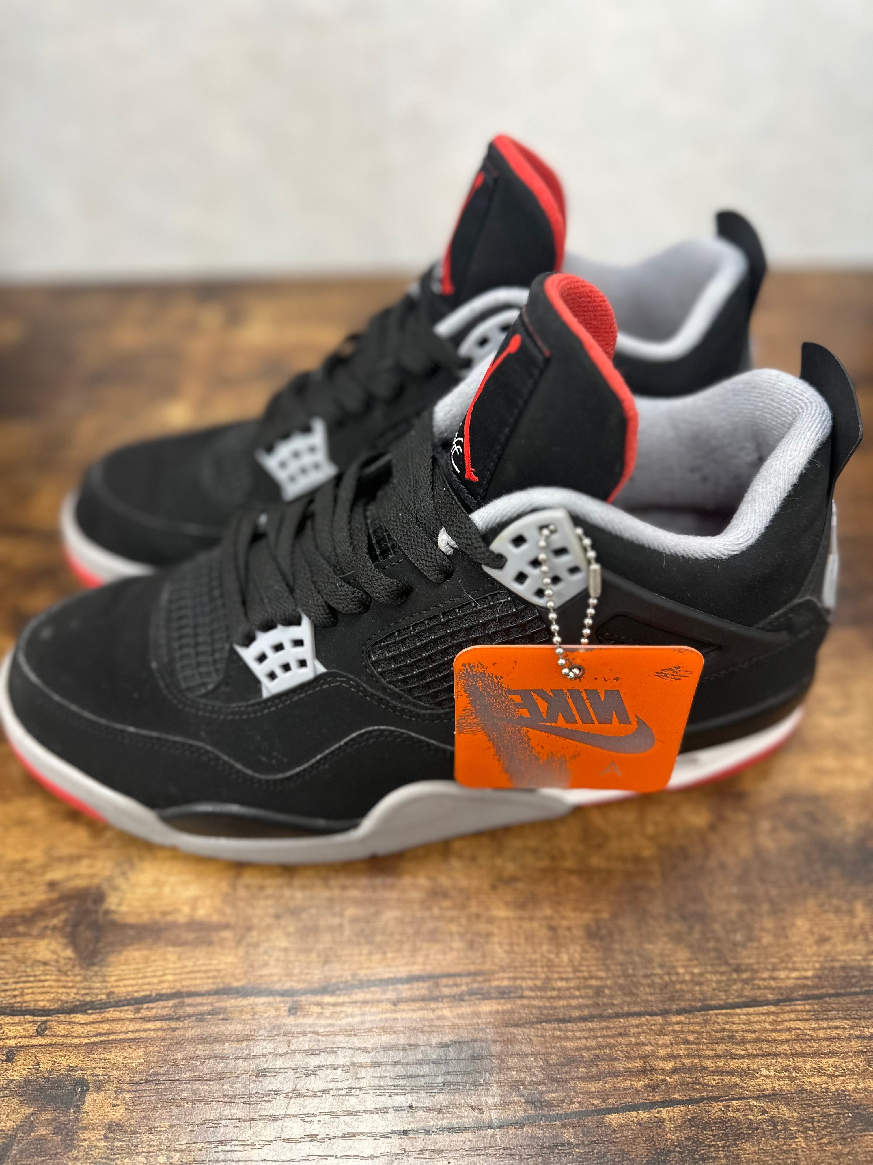 Jordan 4 Retro “Bred” Size 10 Preowned no box