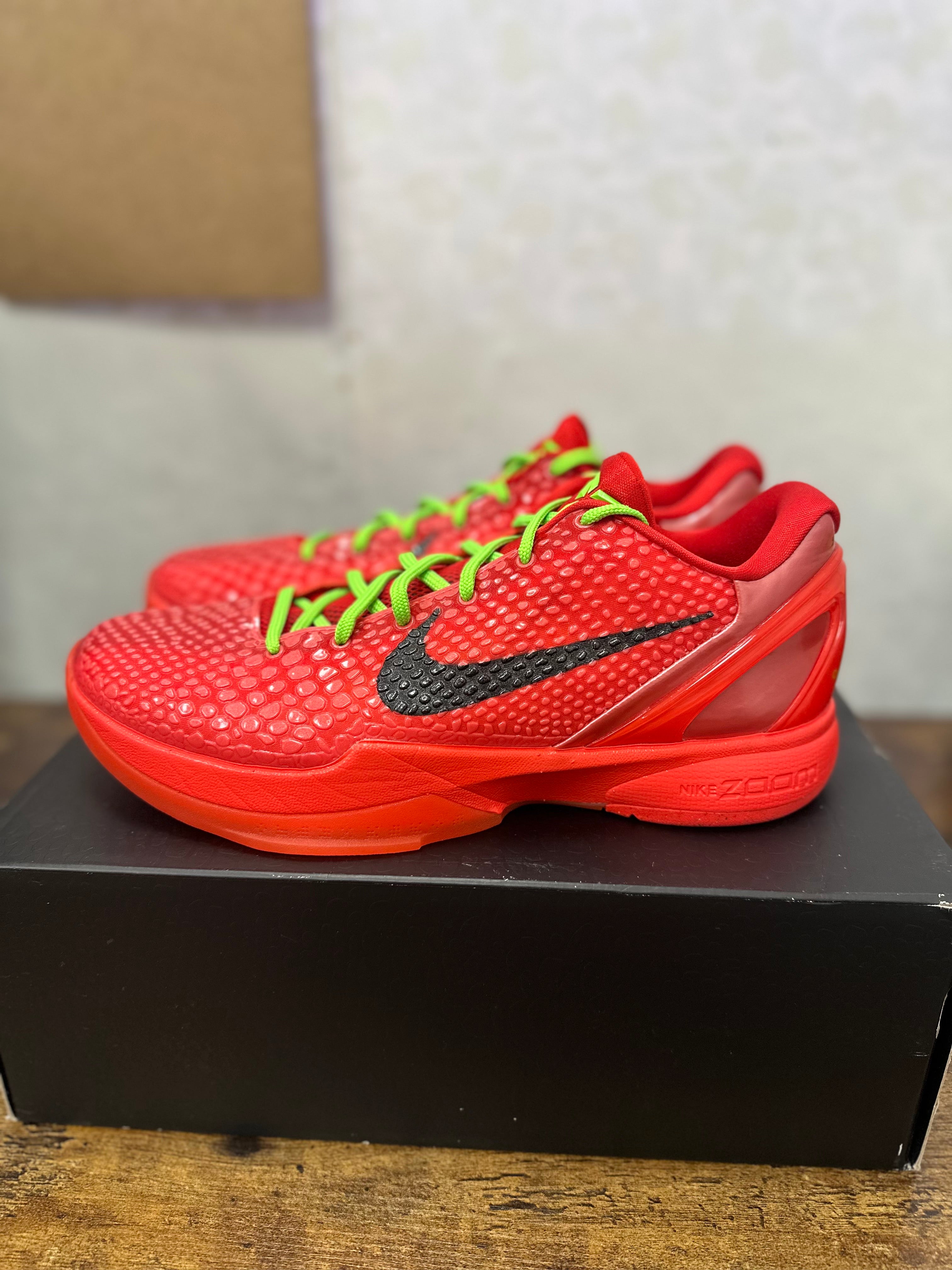 Nike Kobe 6 Protro “Reverse Grinch” Size 9.5 Preowned