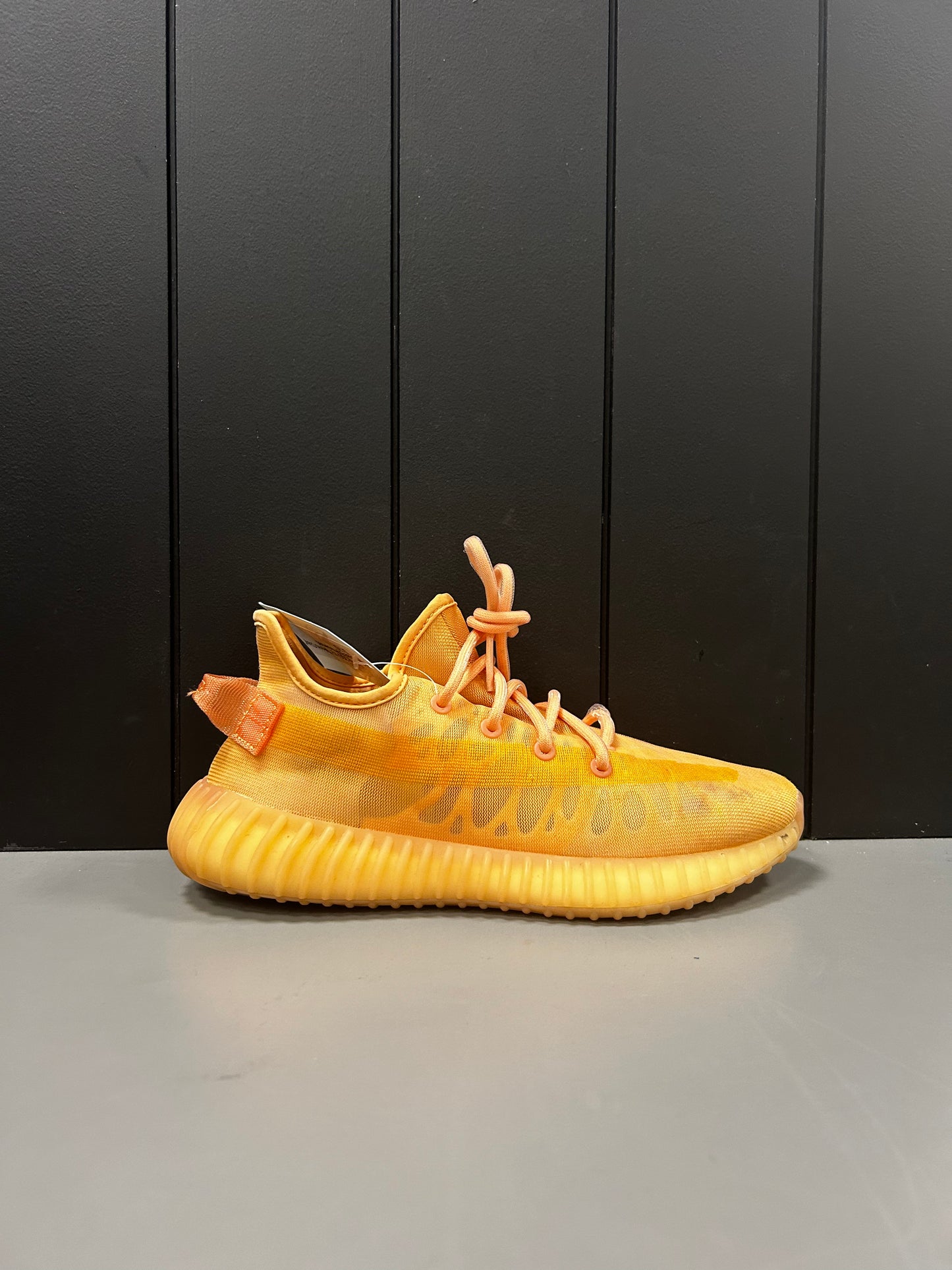 Yeezy 350 V2 "Mono Clay" Size 8 Preowned