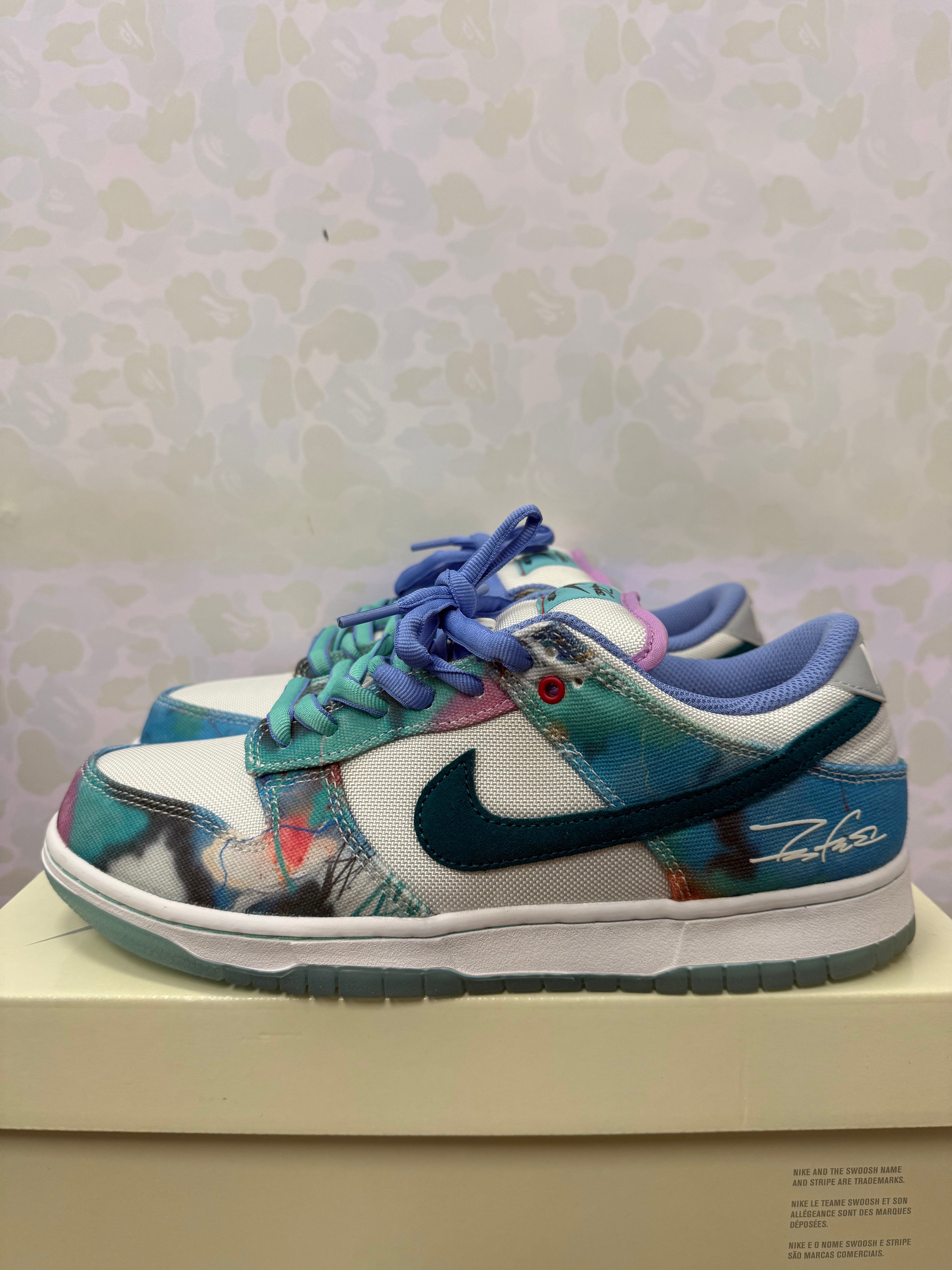 Nike SB Dunk Low “Futura” Size 9 Preowned