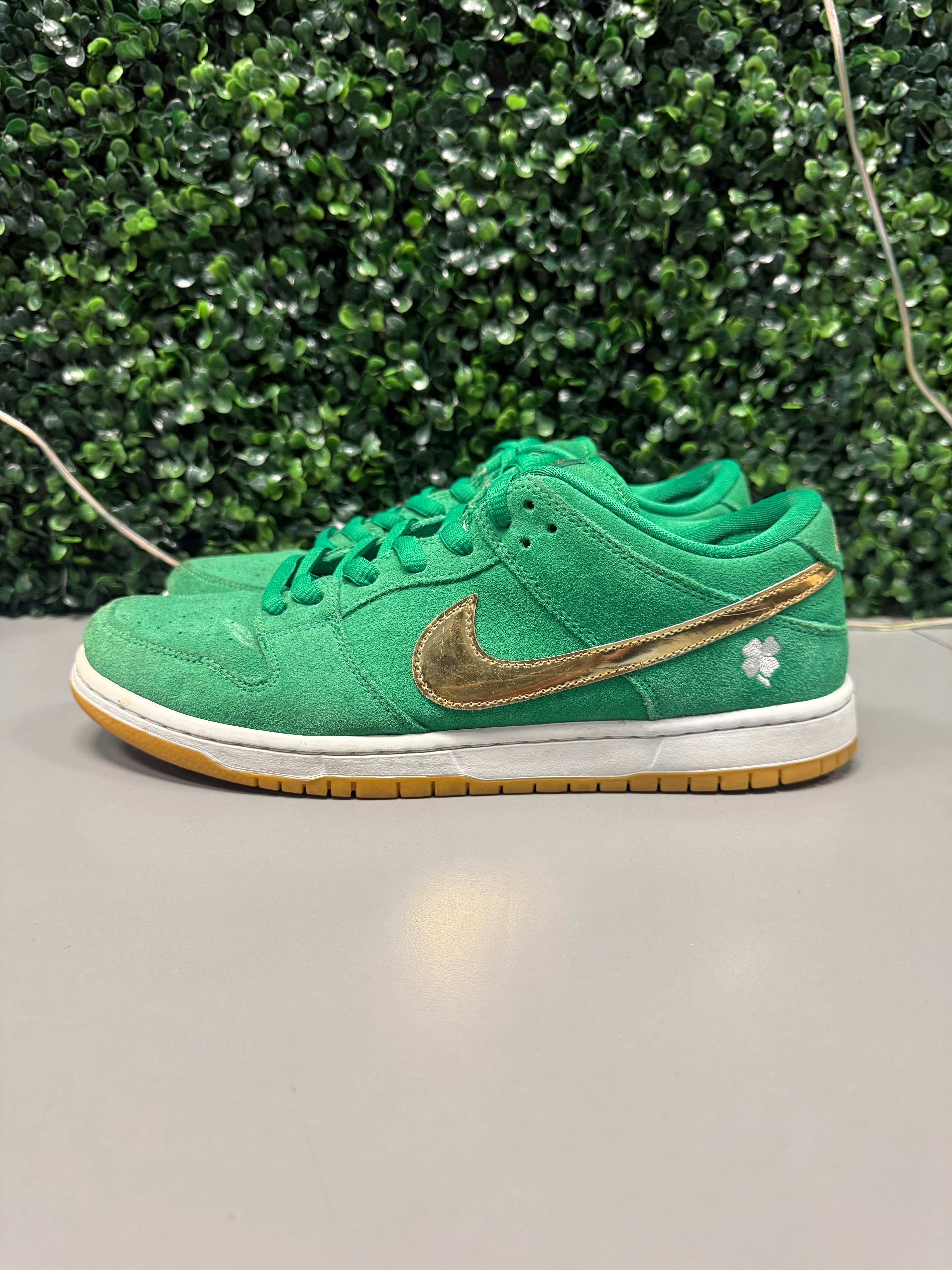 Nike SB Dunk Low “St Patricks Day” Size 11 Preowned