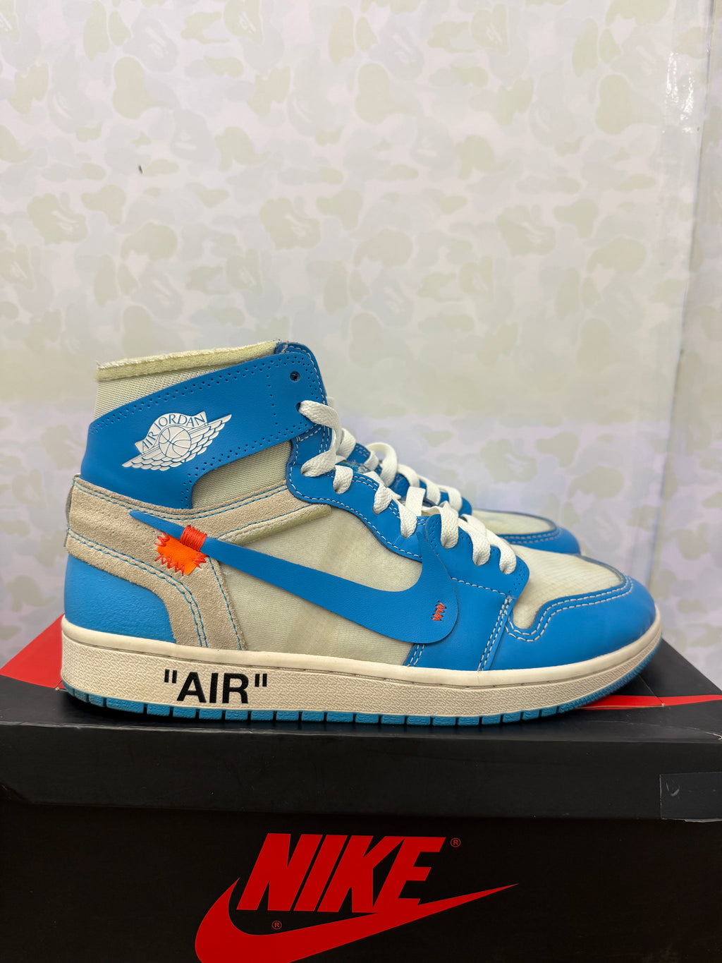 Jordan 1 High x Off White “University Blue” Size 8.5 Preowned