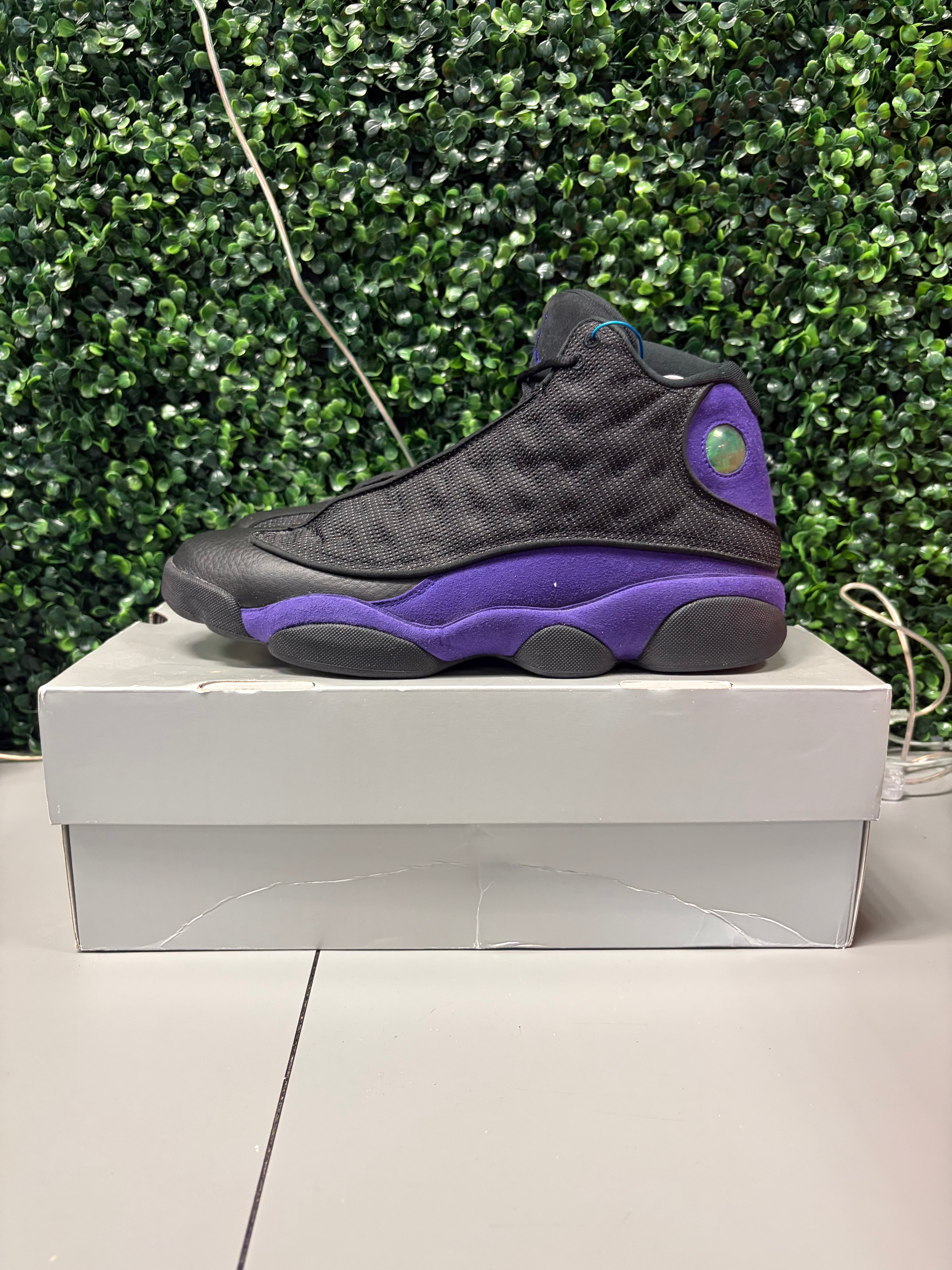 Jordan 13 Retro "Court Purple" Size 12 Preowned